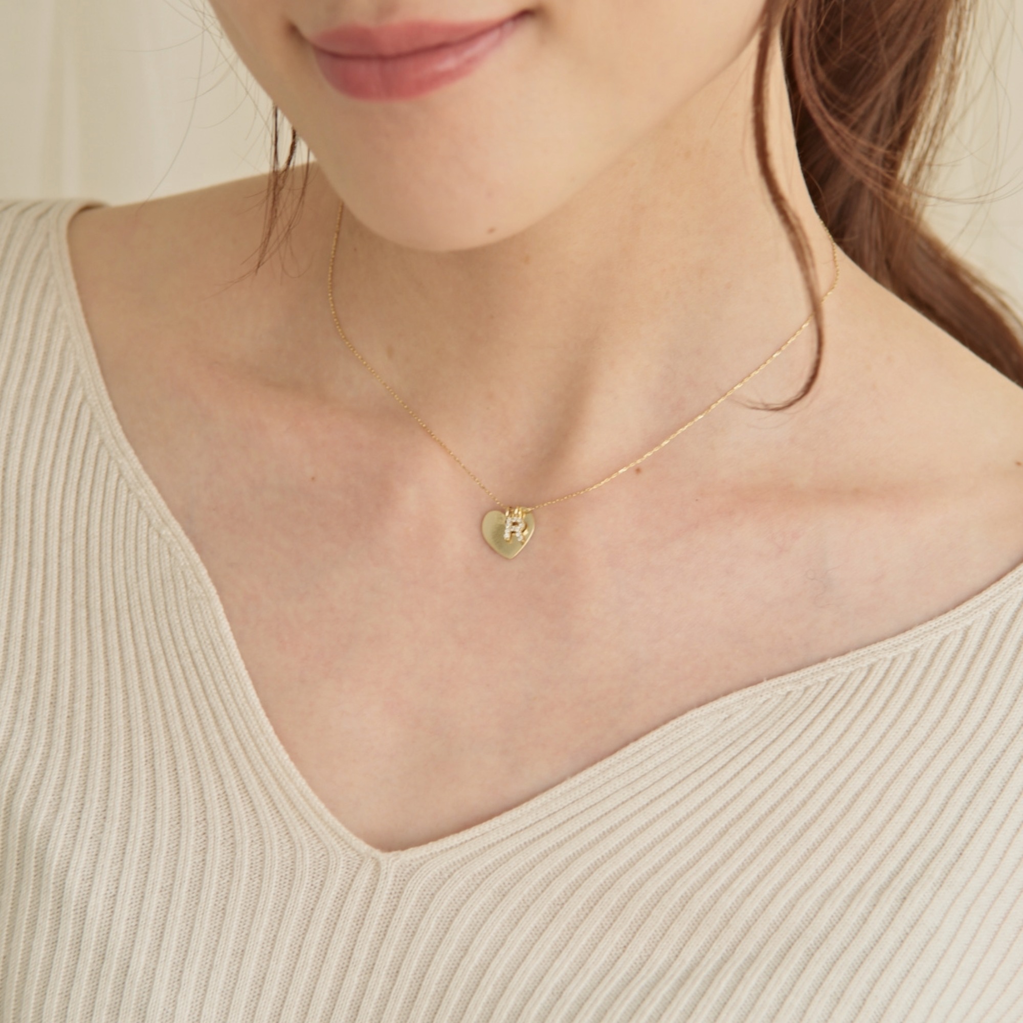 【名入れギフト】イニシャルハートネックレス