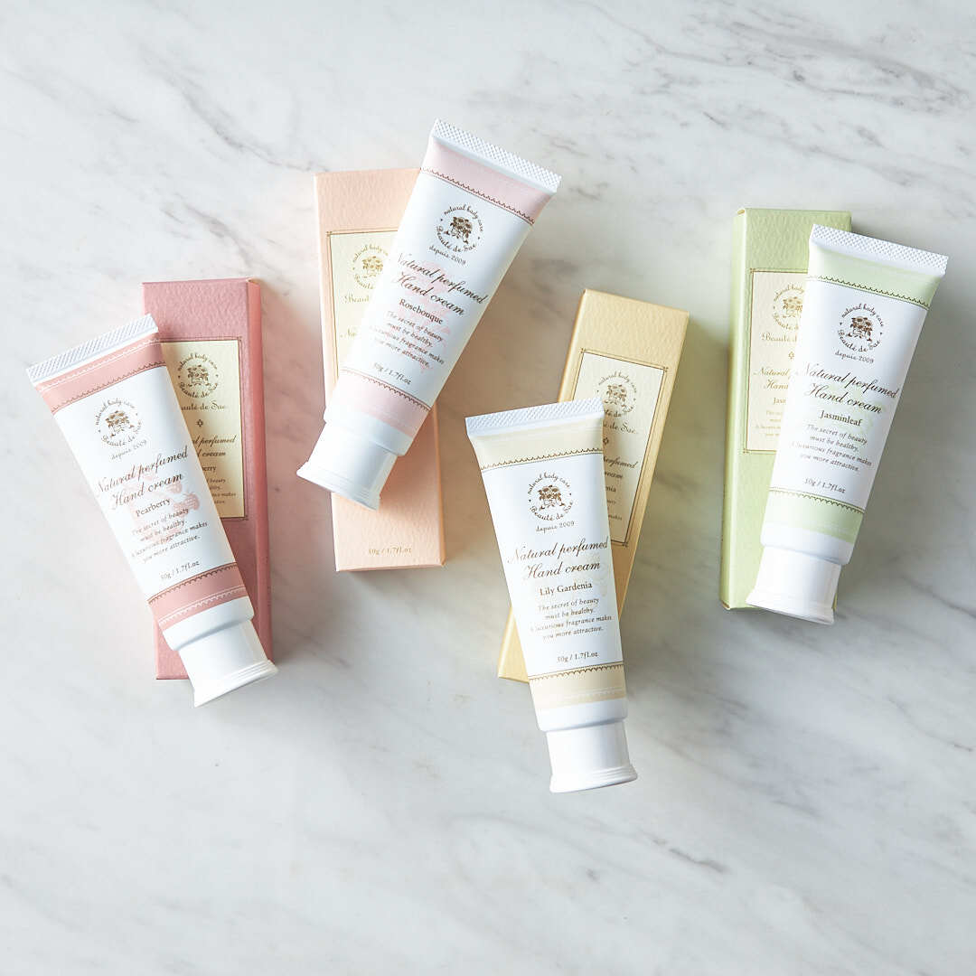 【選べるクリスマスBOX付き】お花のチョコレートとハンドクリームのセット