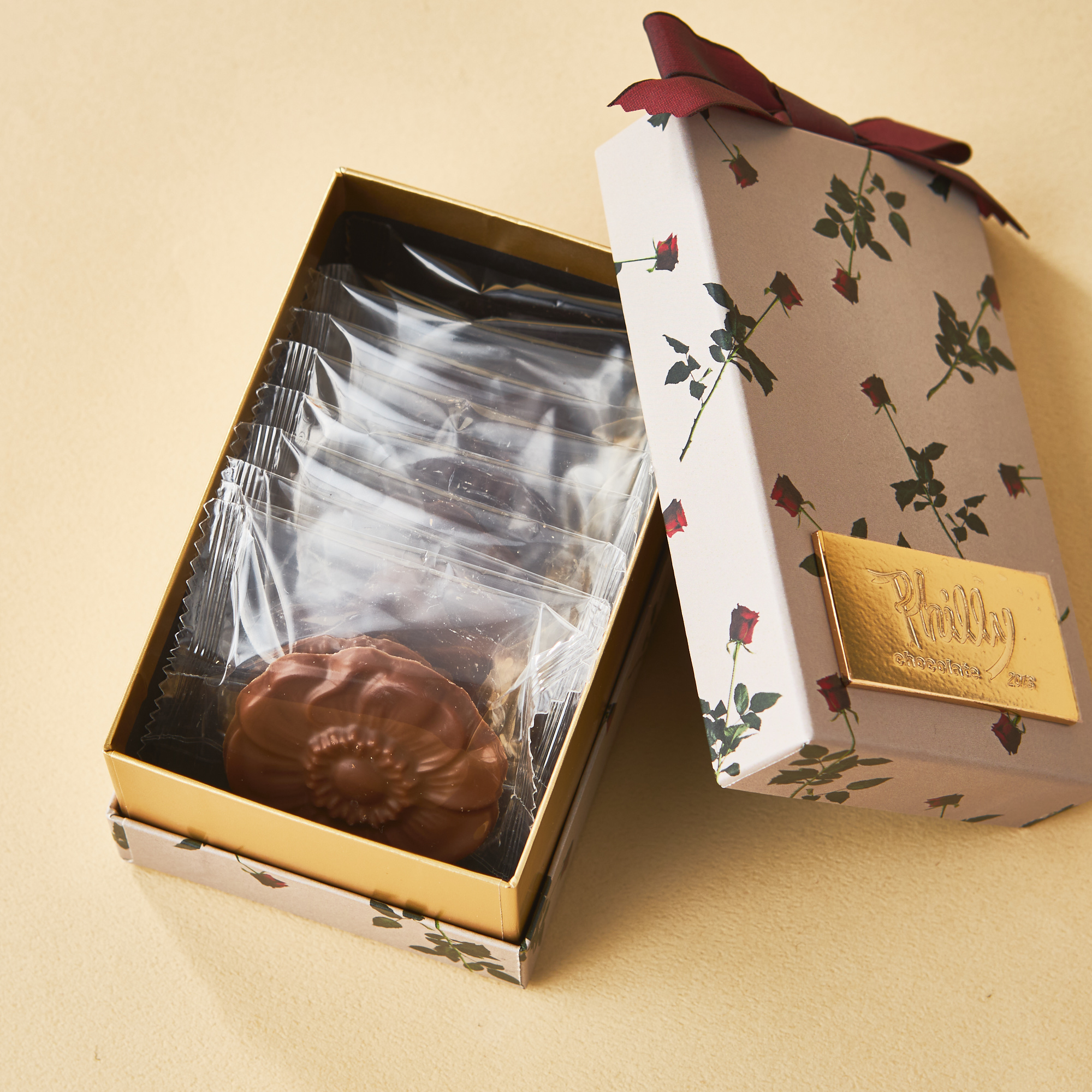 Rose Box(pink) お花のかたちのチョコレート Philly chocolate（フィリーチョコレート）のプレゼント・ギフト通販