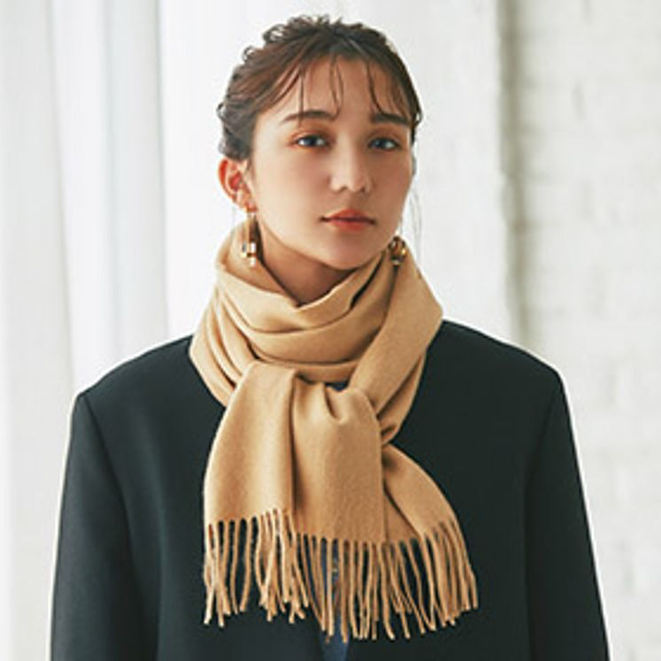 【刺繍名入れ・カシミヤ100%】マフラーと選べるシャンパンハーフボトル