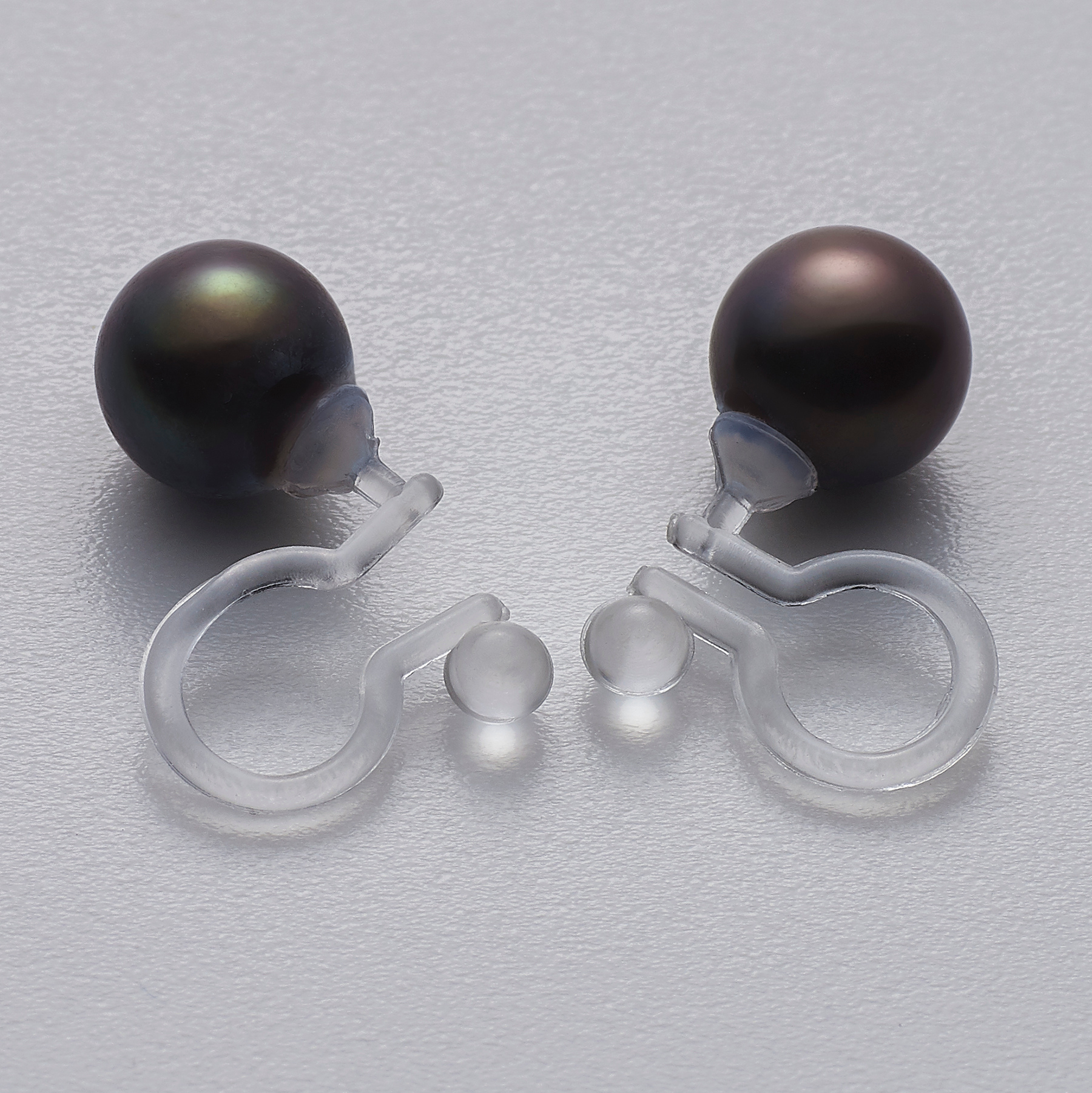 アコヤ真珠ピアスイヤリング (黒染め) 7.5mm-8mm