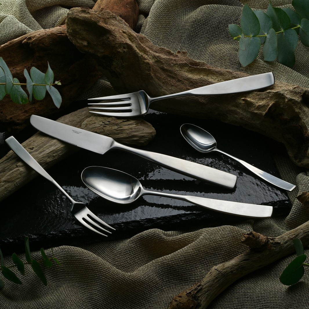 ベッドフォード6pcsペアディナーセット