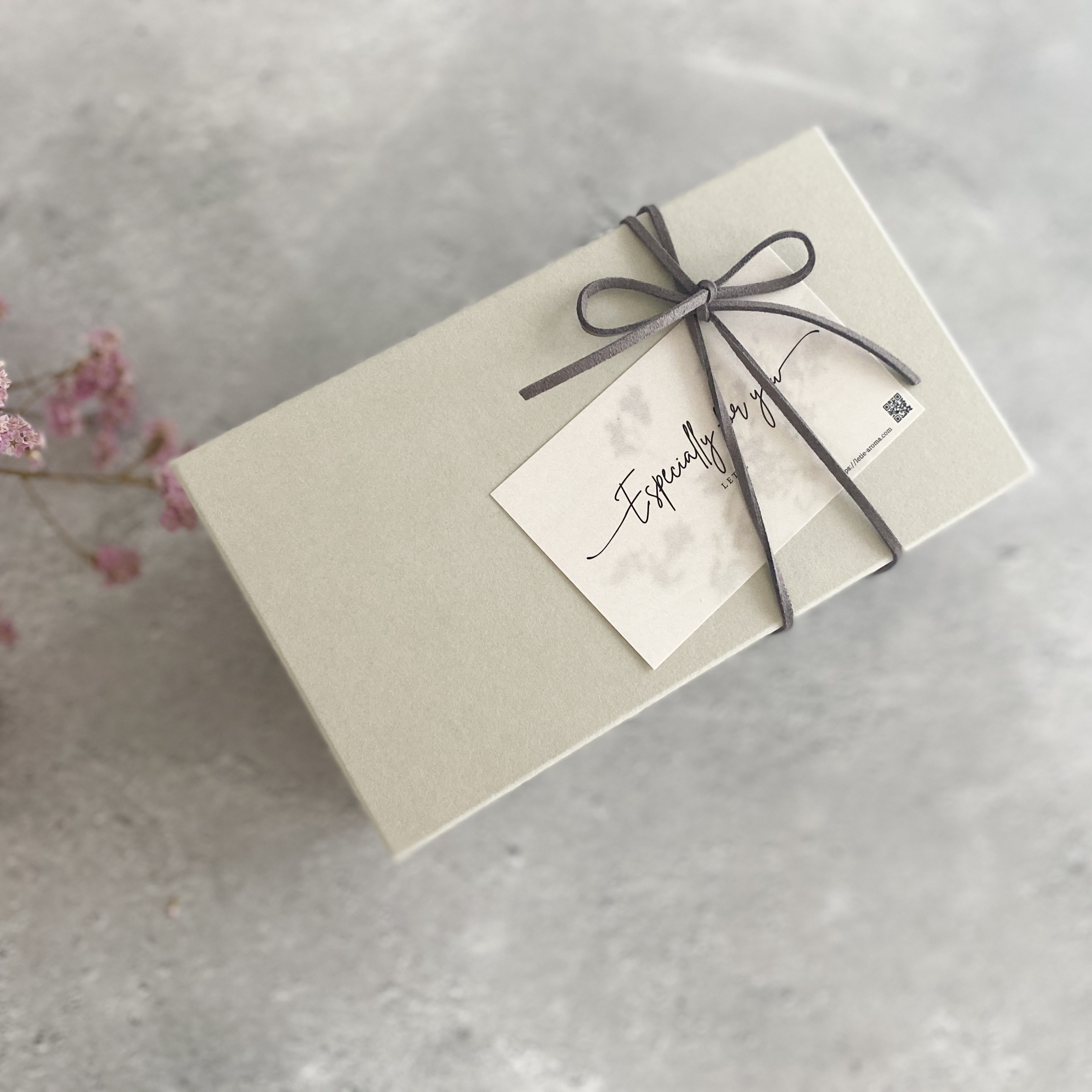 ボタニカルSOYアロマキャンドル&サシェセットS02