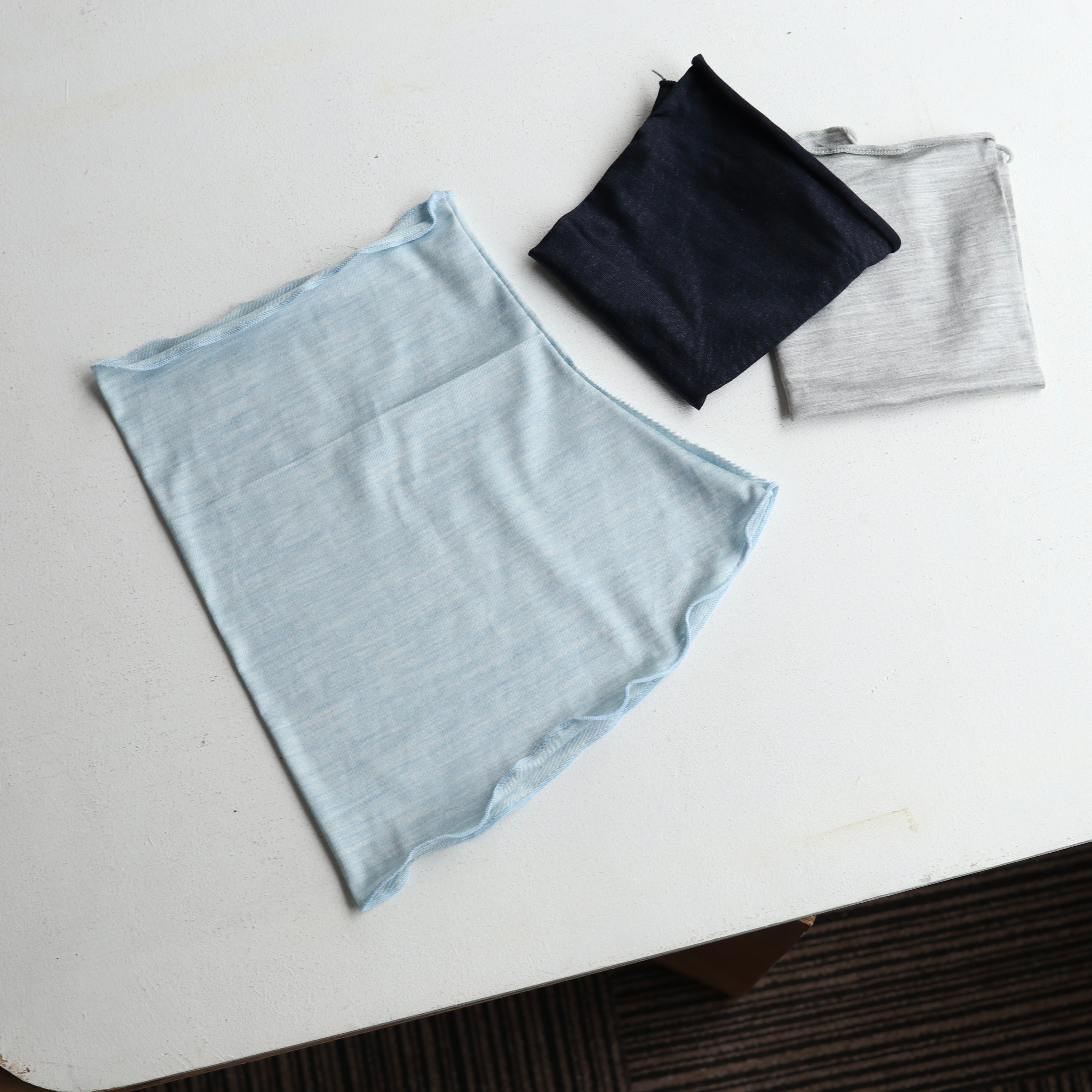 【UVカット90％】冷感シルクのネックカバー｜接触冷感