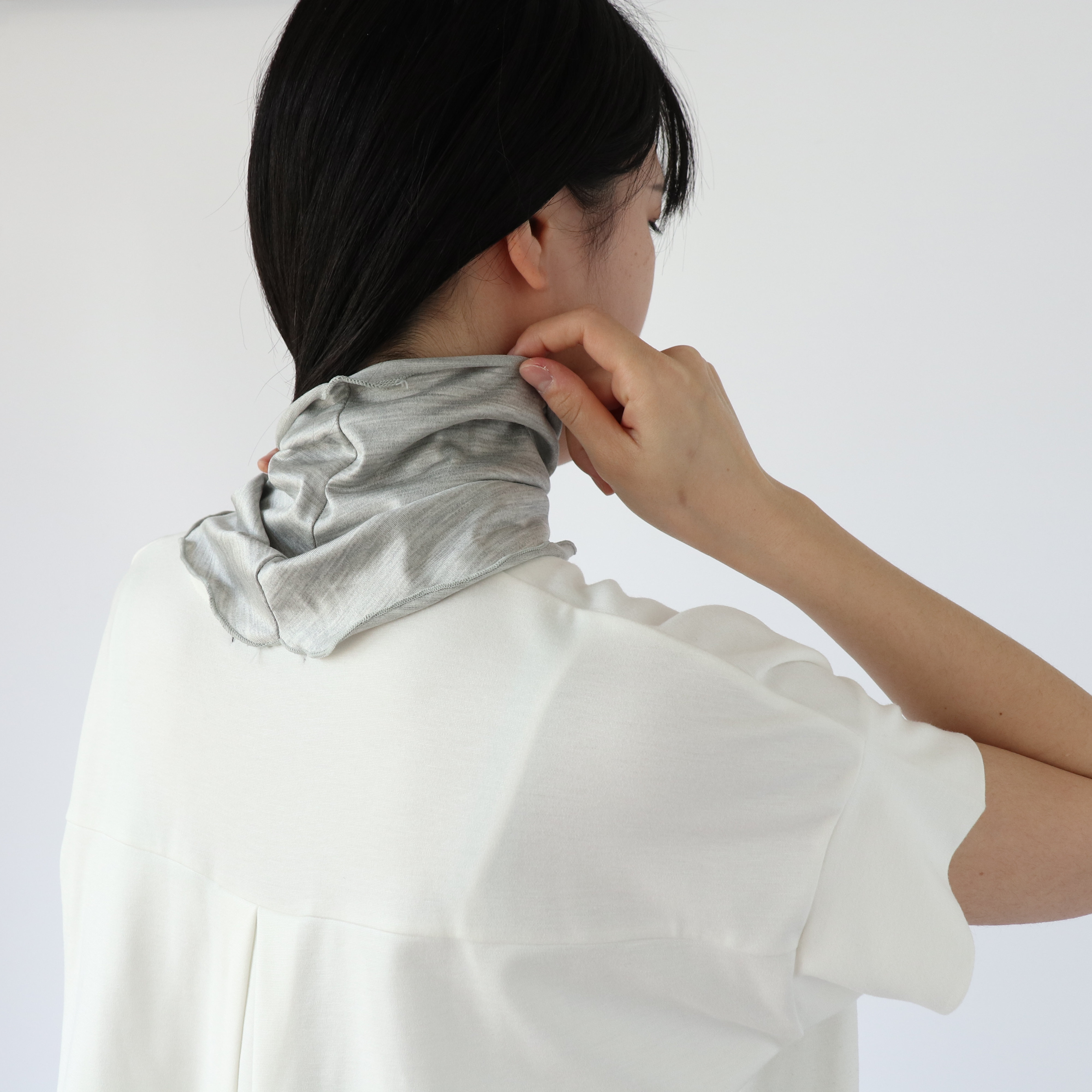 【UVカット90％】冷感シルクのネックカバー｜接触冷感