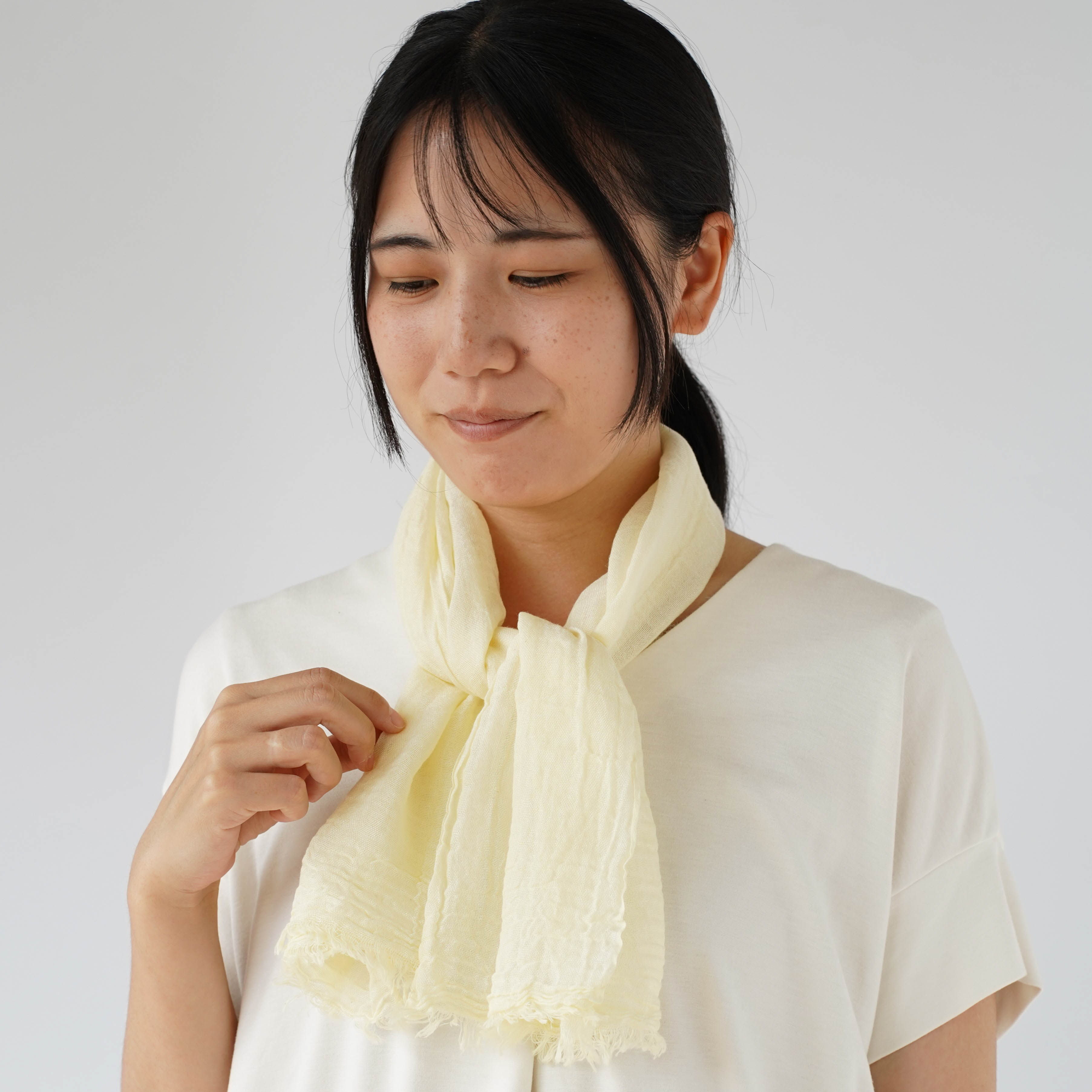 汗を吸って乾きやすい シルクと綿のコンパクトストール