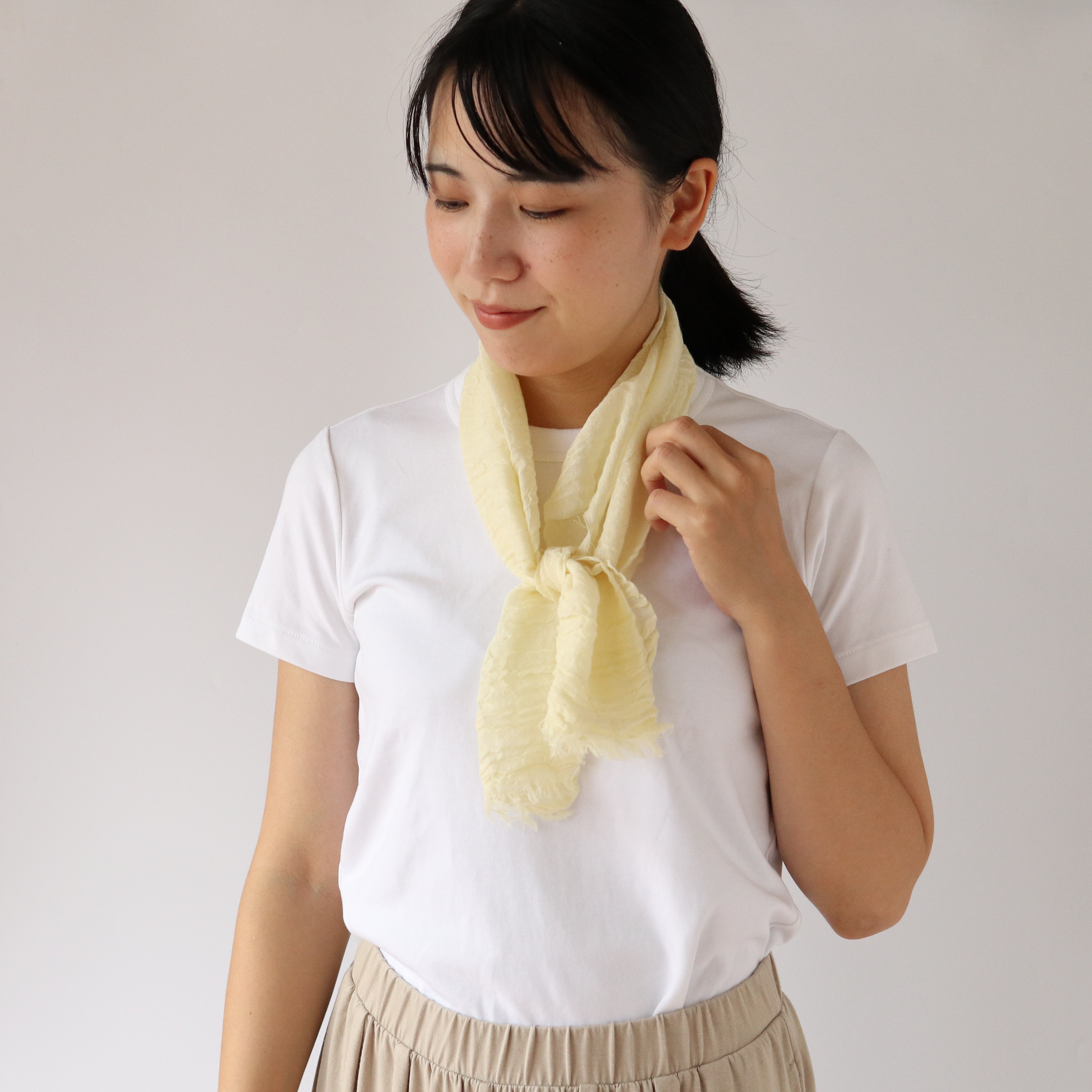 汗を吸って乾きやすい シルクと綿のコンパクトストール