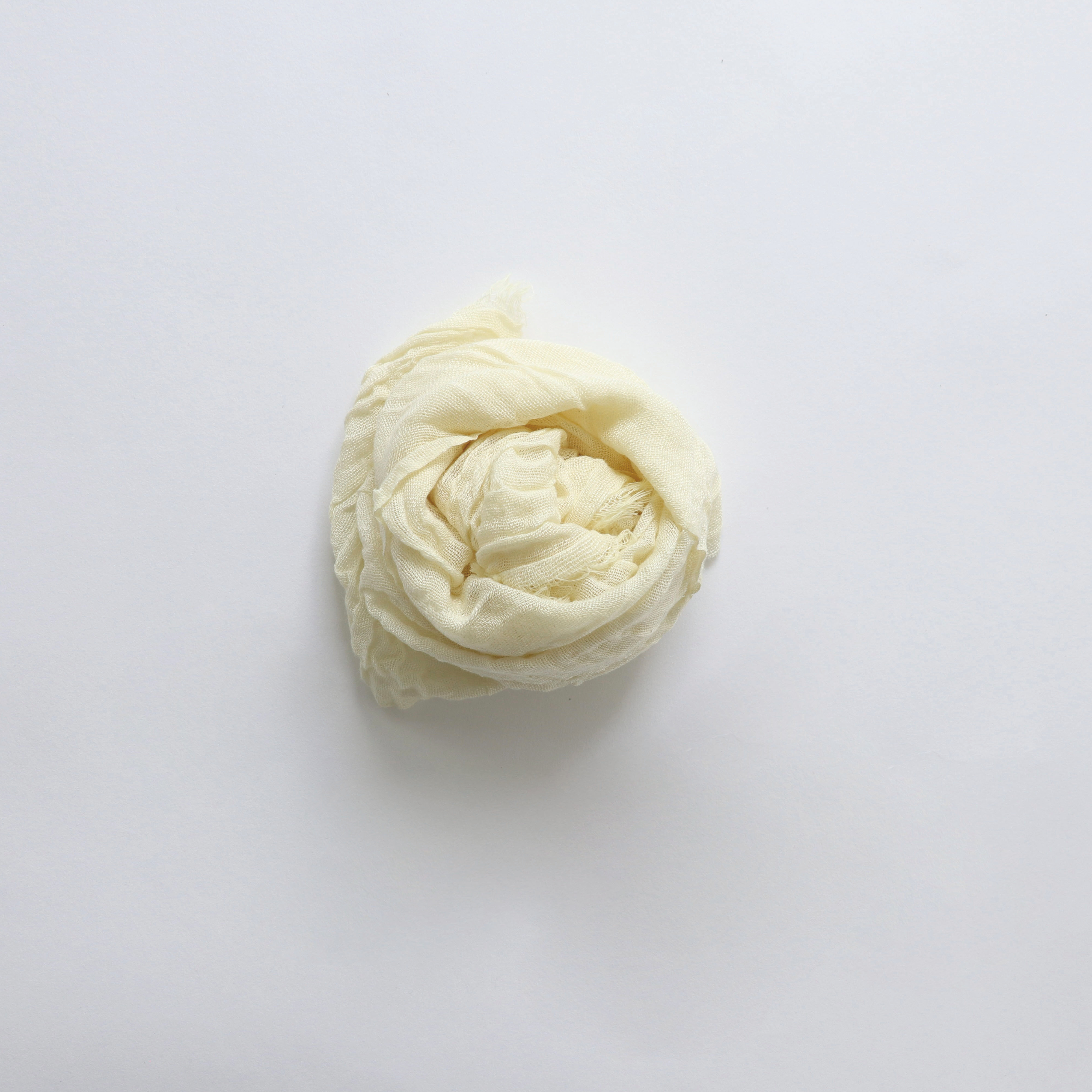 汗を吸って乾きやすい シルクと綿のコンパクトストール