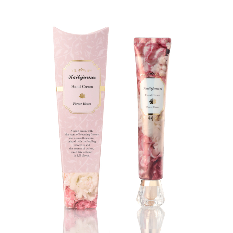 フラワーブルーム ハンドクリーム（フローラルブーケの香り）