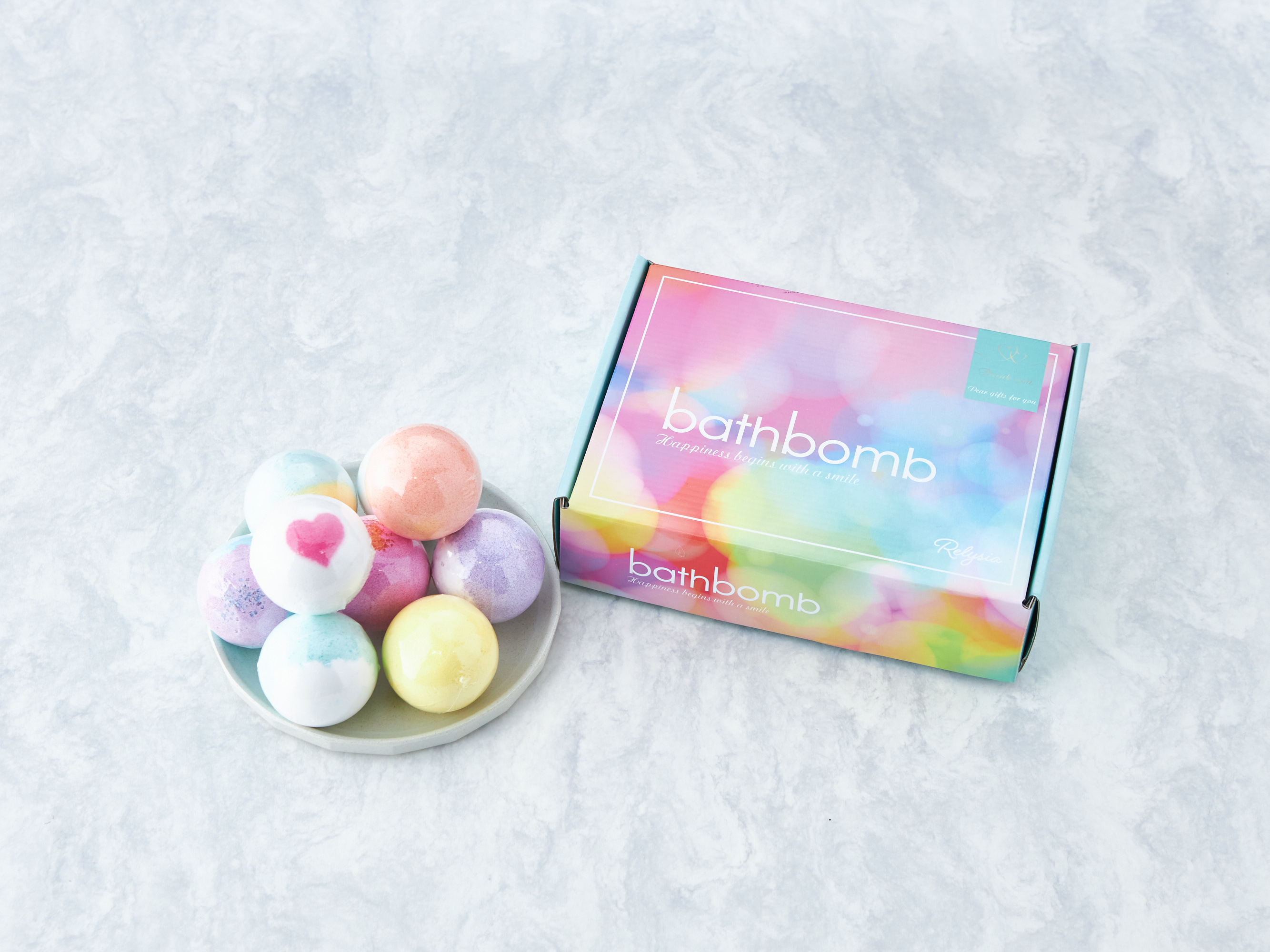 【出産内祝い・名入れ】色と香り溢れるバスボムギフトセット