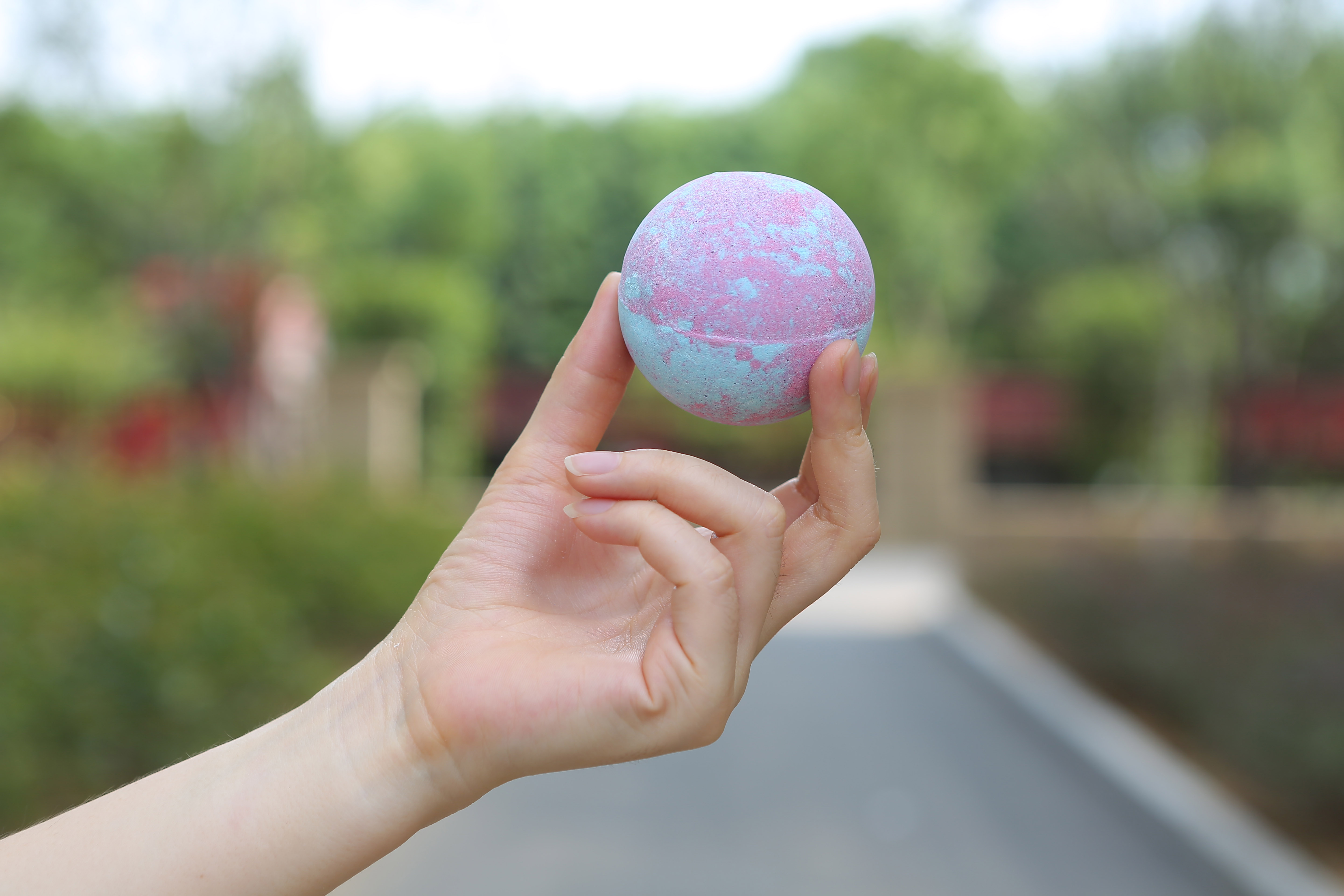 【出産内祝い・名入れ】色と香り溢れるバスボムギフトセット