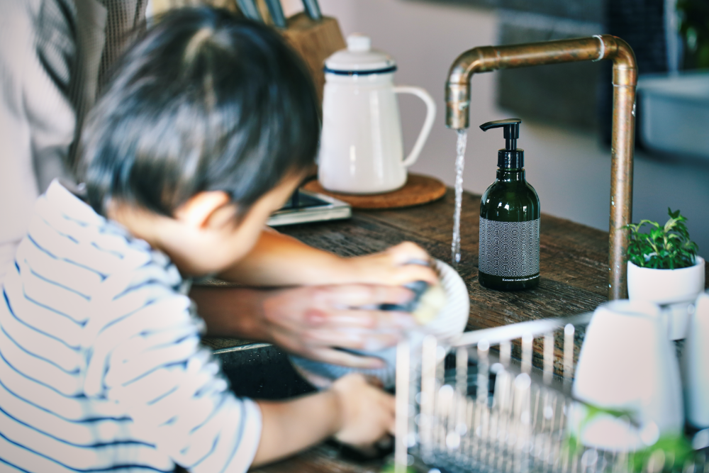 【出産内祝い・名入れ】キッチンコンビ（食器用洗剤＆キッチン・マルチクリーナーセット）