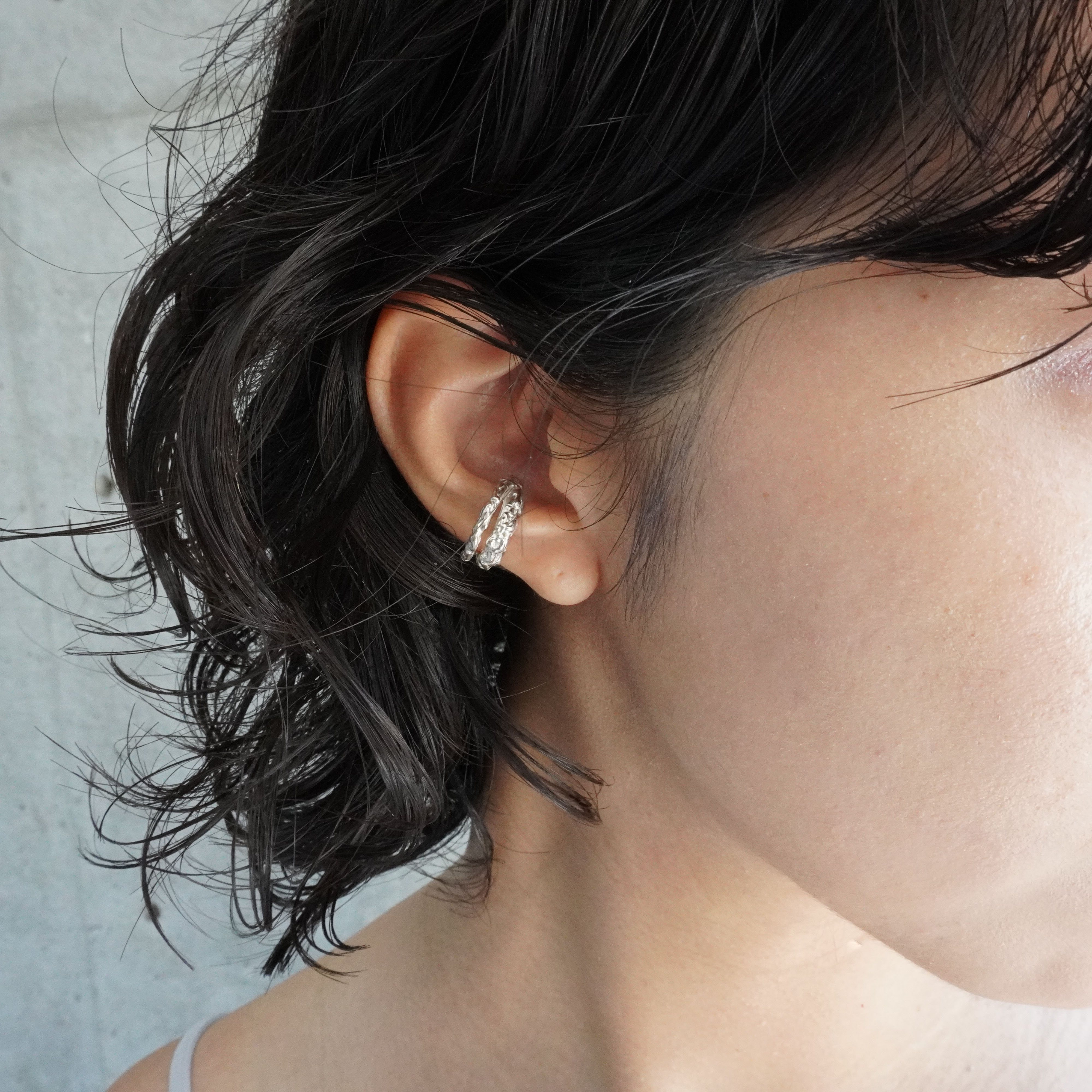 overlap earcuff