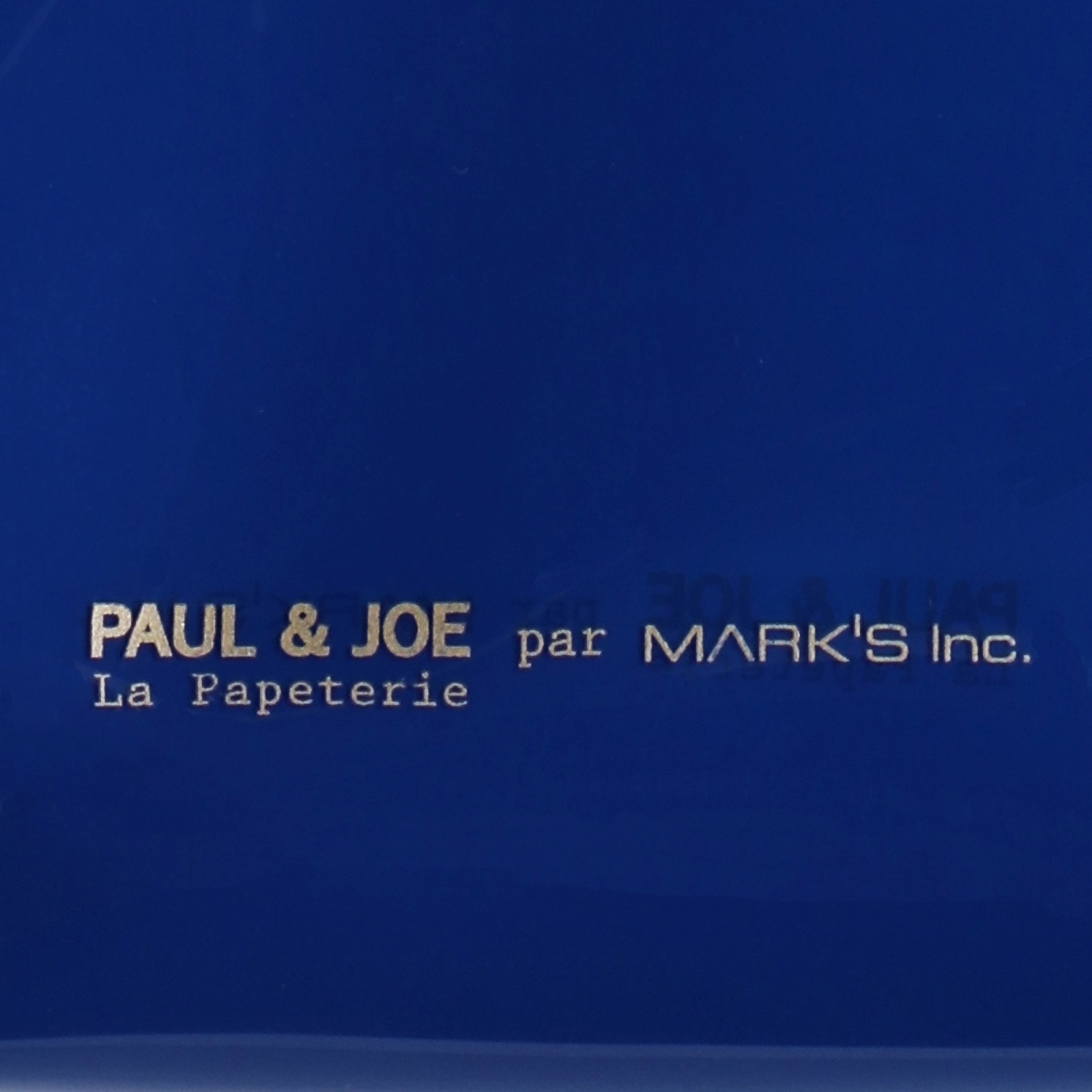 おしゃれに見える！かわいいクリアポーチ