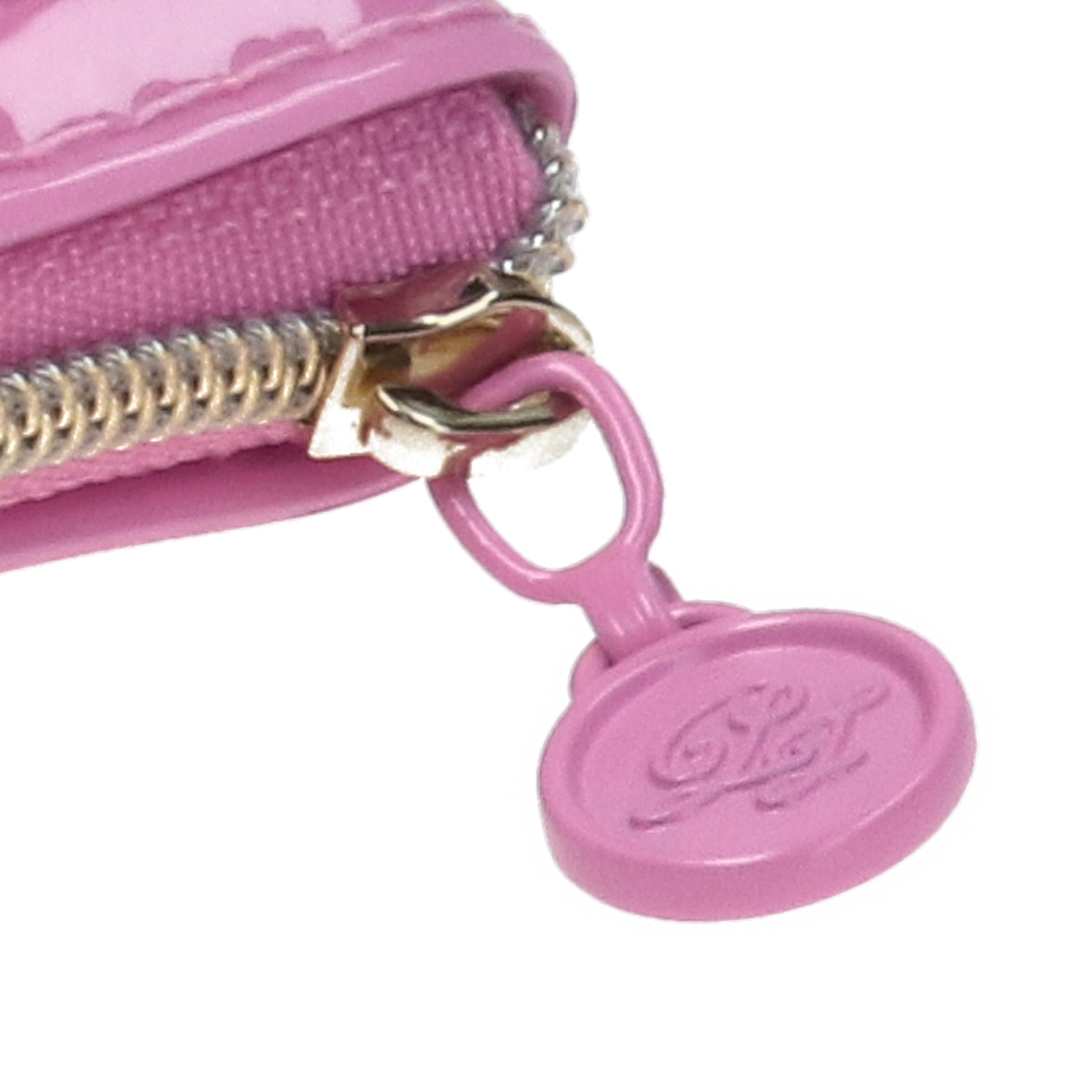 おしゃれに見える！かわいいクリアポーチ