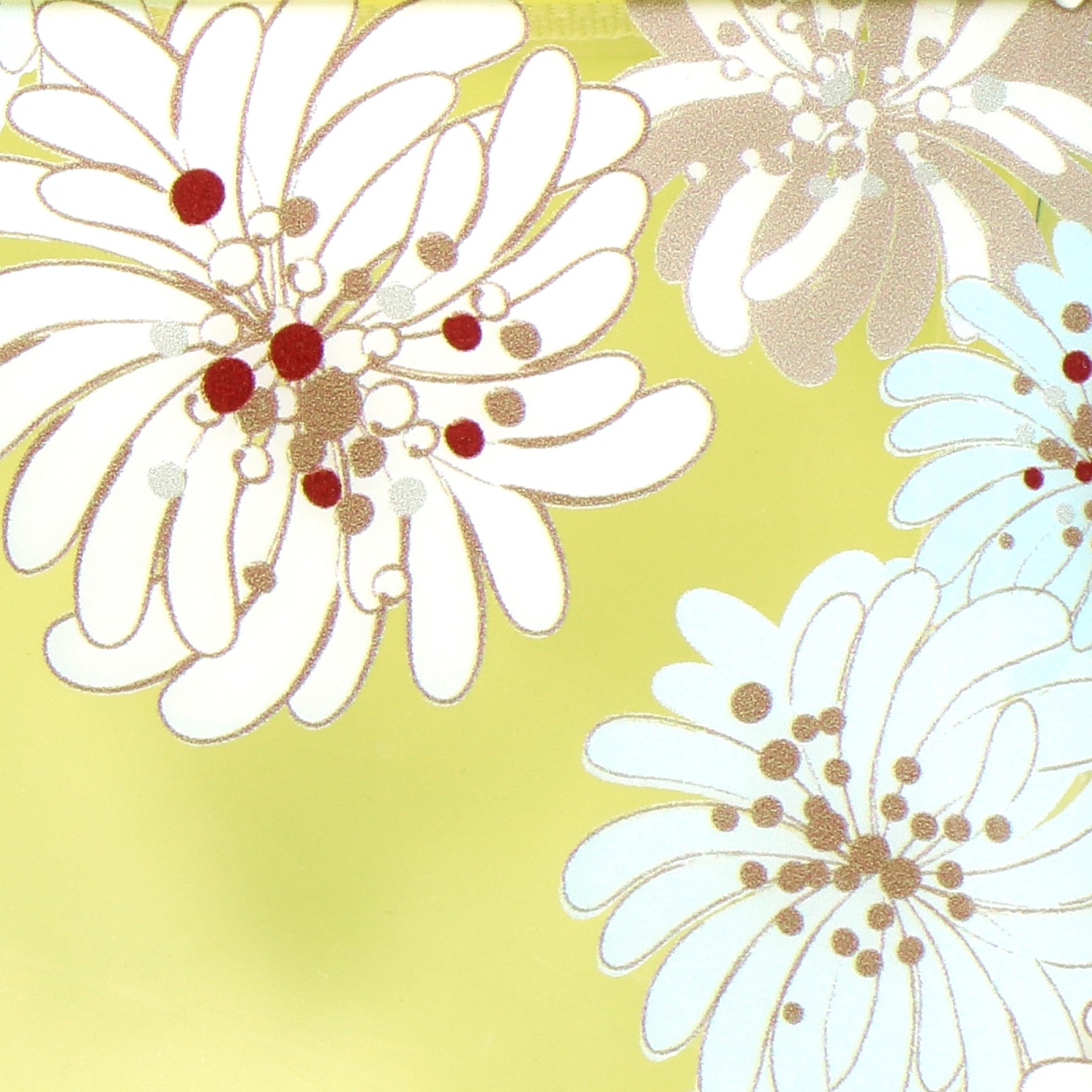 おしゃれに見える！かわいいクリアポーチ