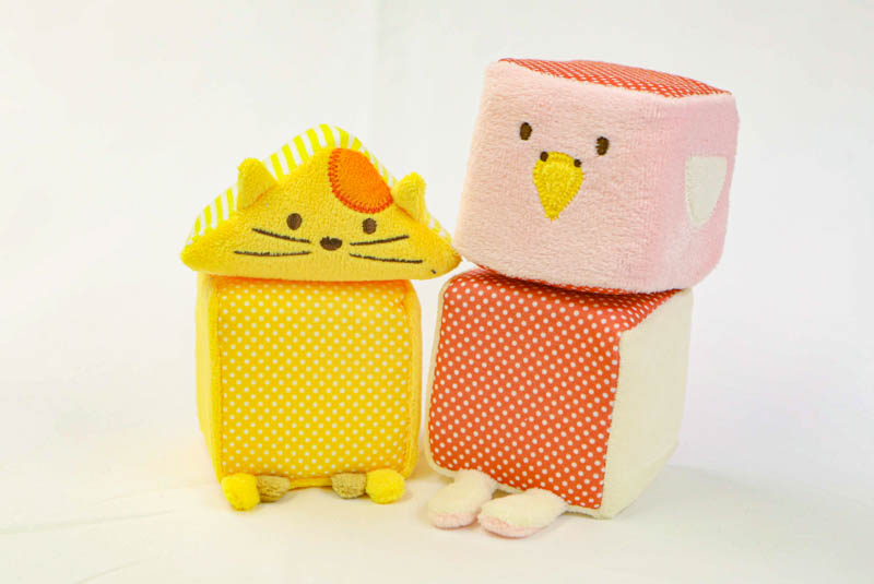 【出産祝い】カタログギフト "Baby"とふわふわアニマルブロックセット