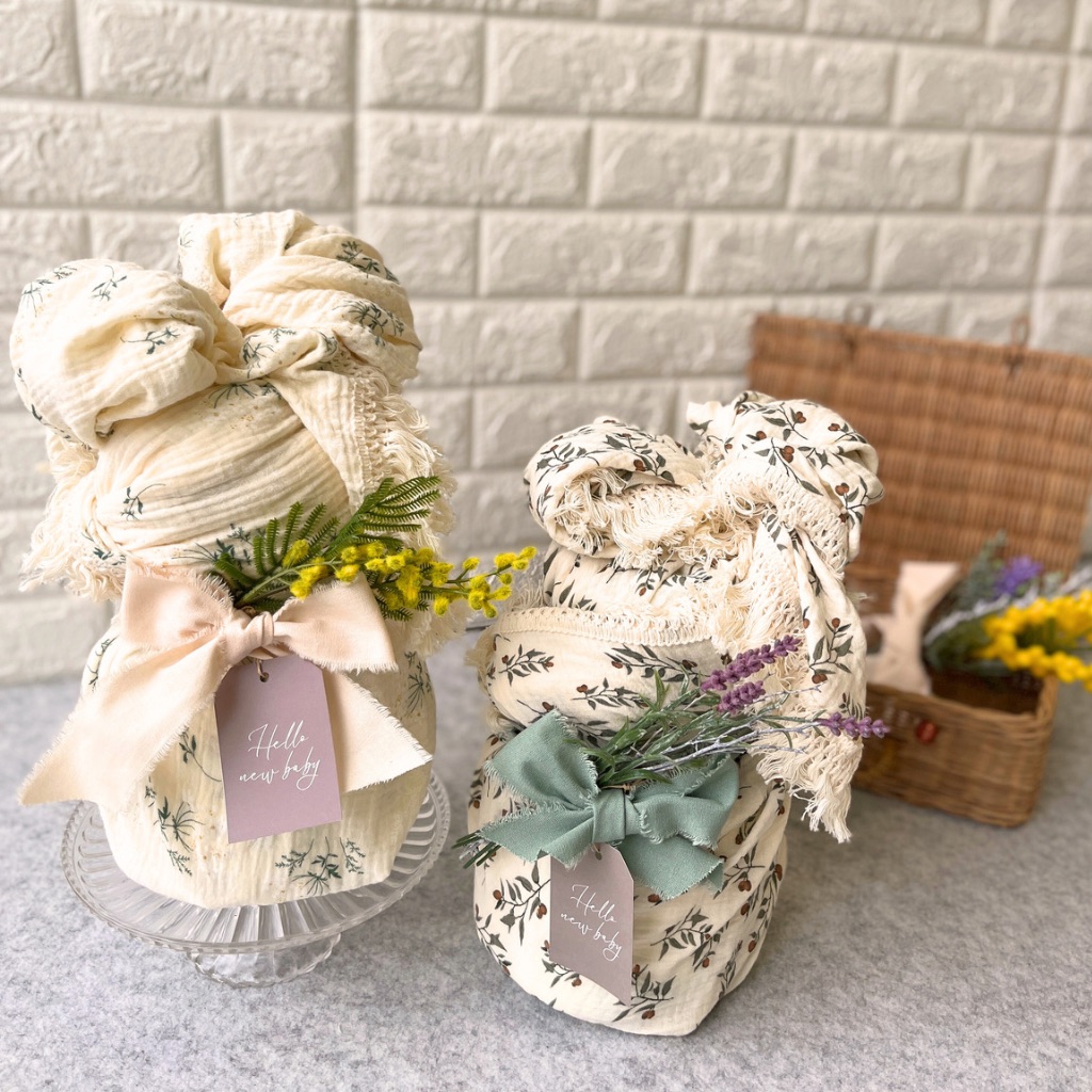 おむつケーキ4重ガーゼスワドル -Tsubomi-