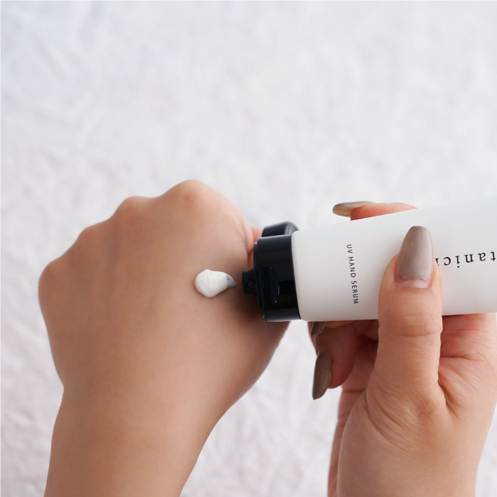 UVハンドセラム 50g  サクラ/金木犀