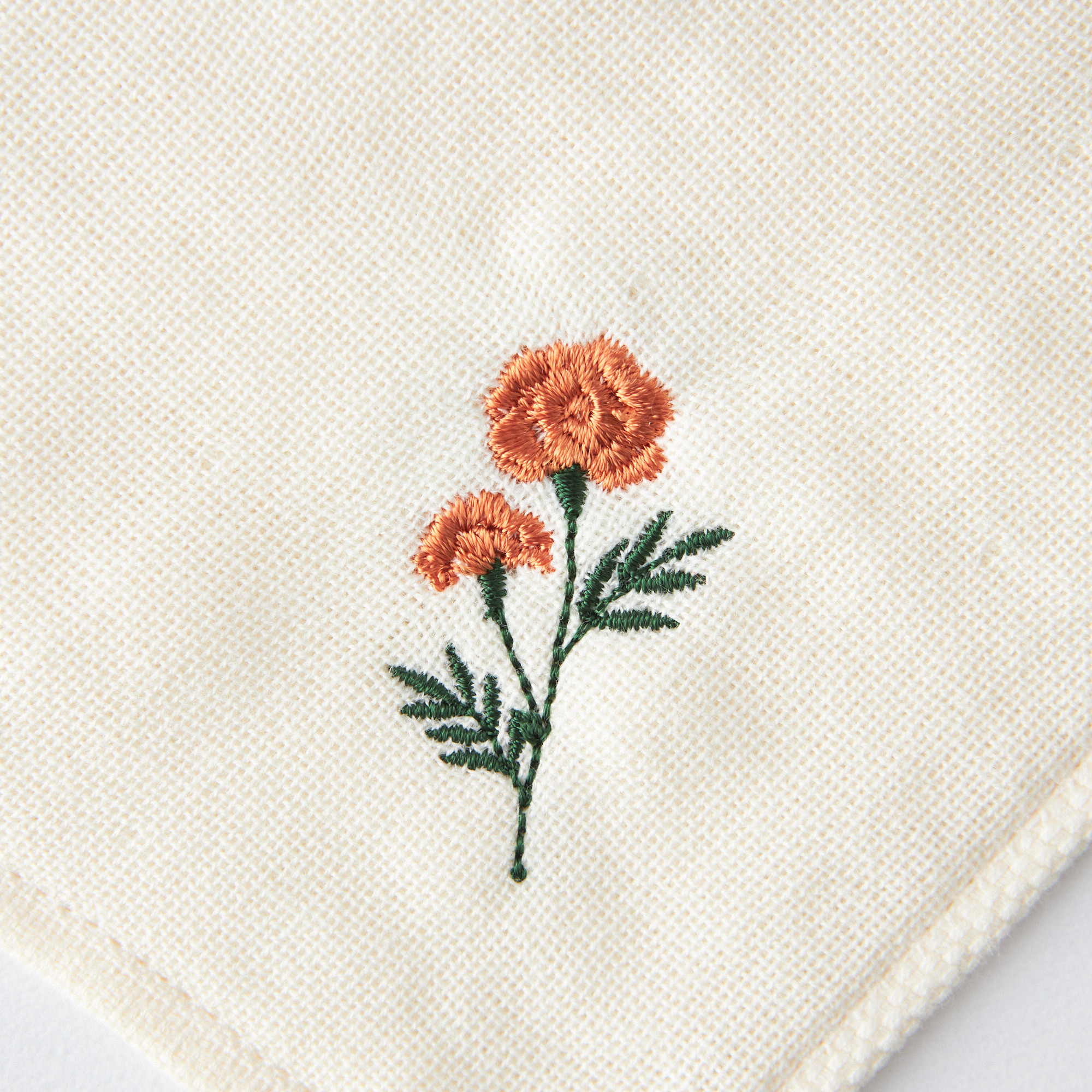 【名入れ】今治タオル花刺繍&無地ハンカチ・蓋つきステンレスマグセット