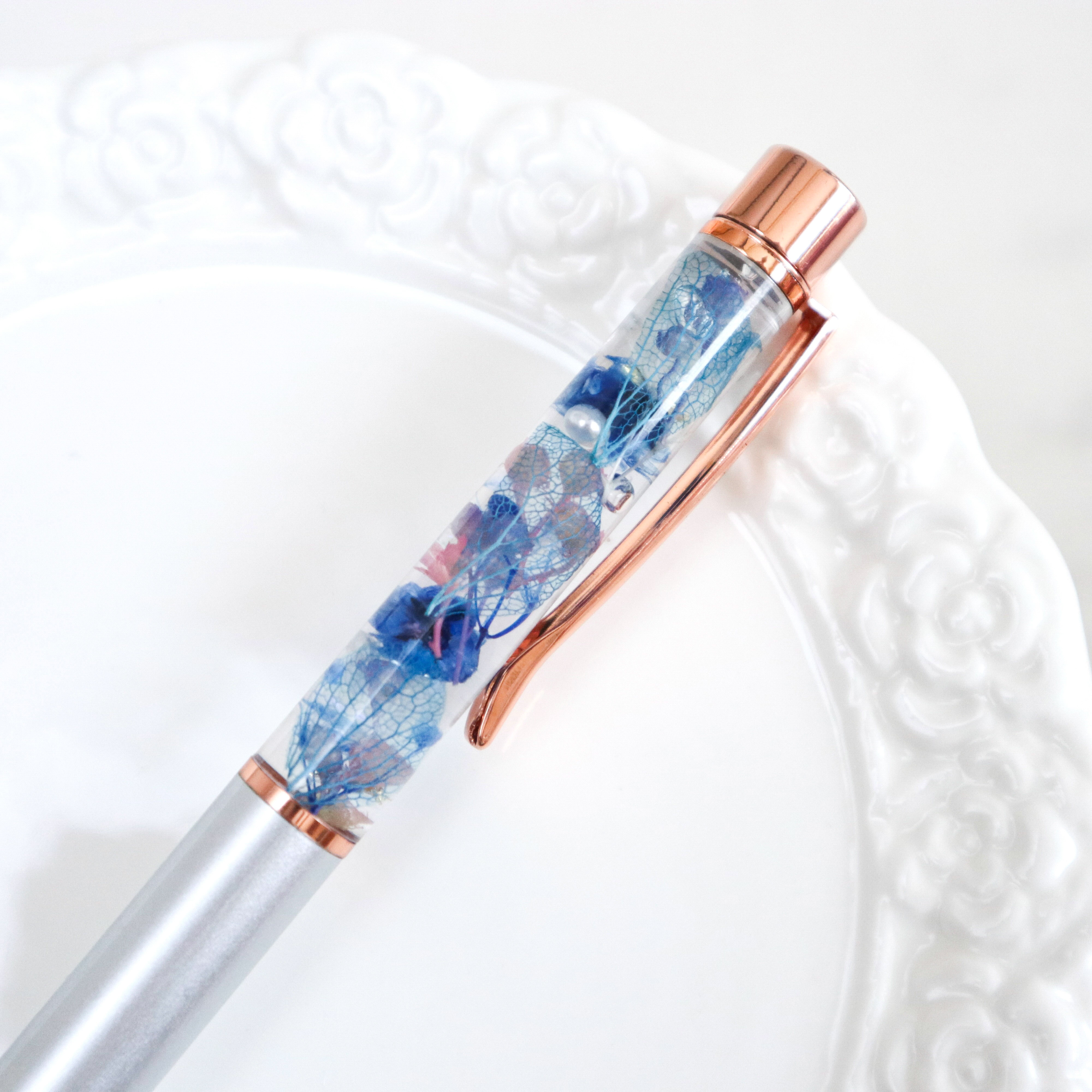 【名入れ】今治タオル花刺繍&無地ハンカチ・ハーバリウムボールペンセット