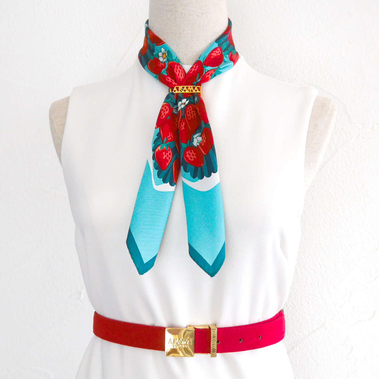 平たいスカーフリング