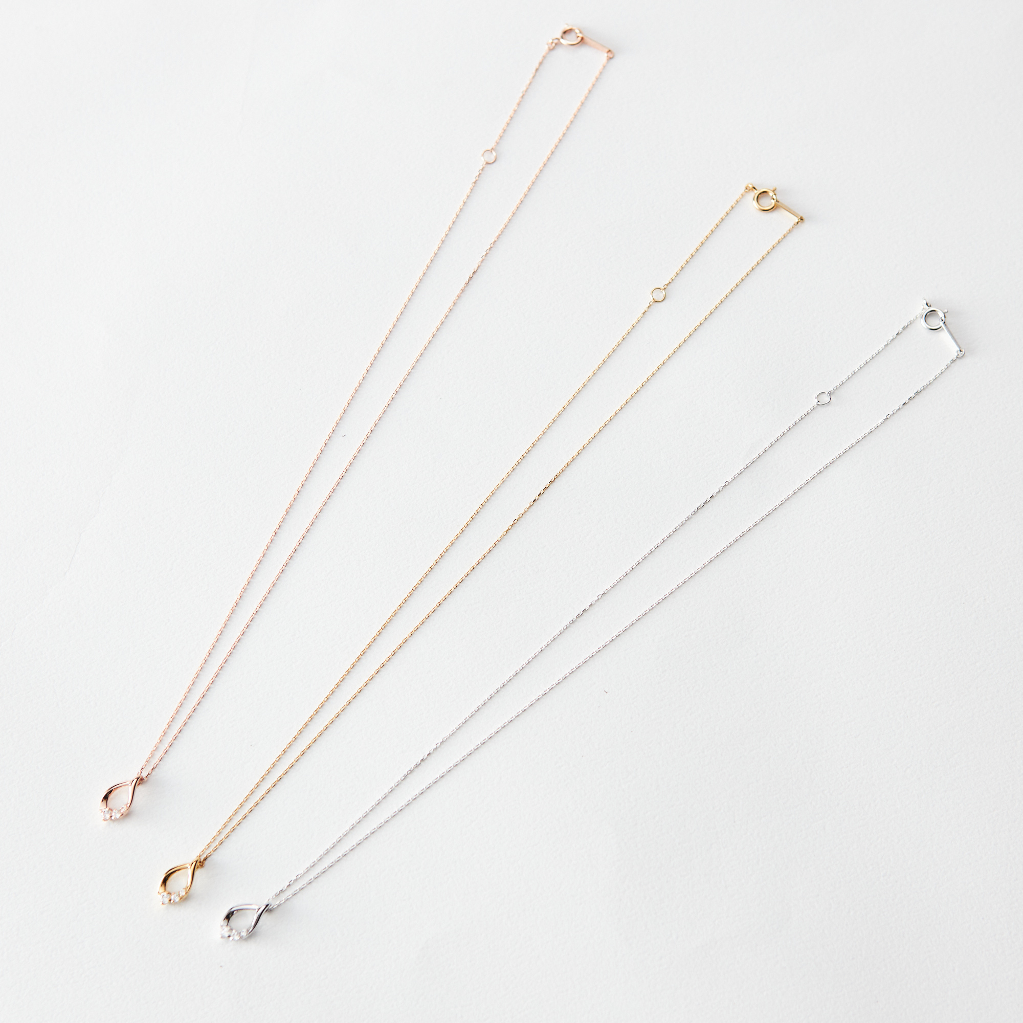 雫モチーフ シルバーネックレス