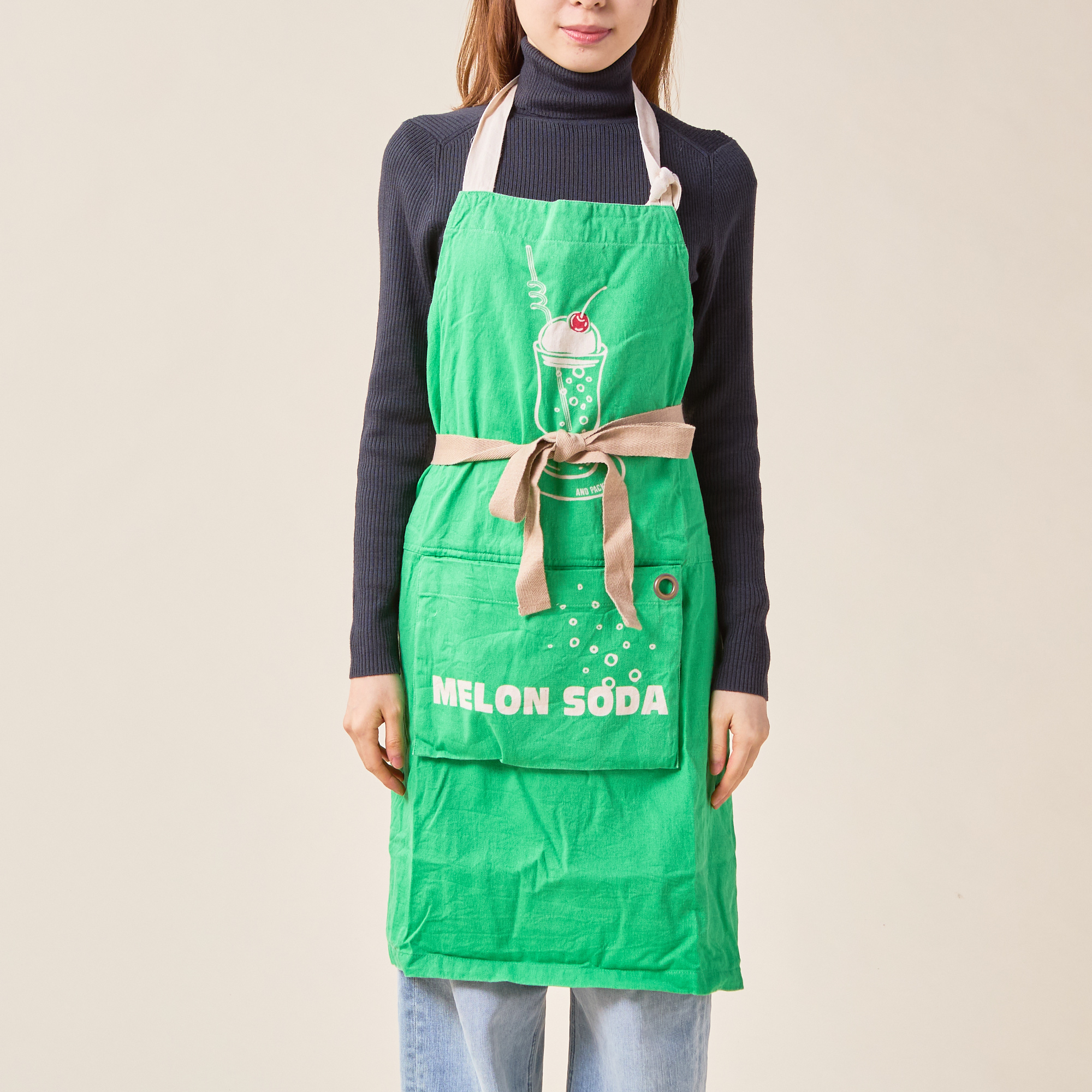 パッカブルレトロプリントエプロン