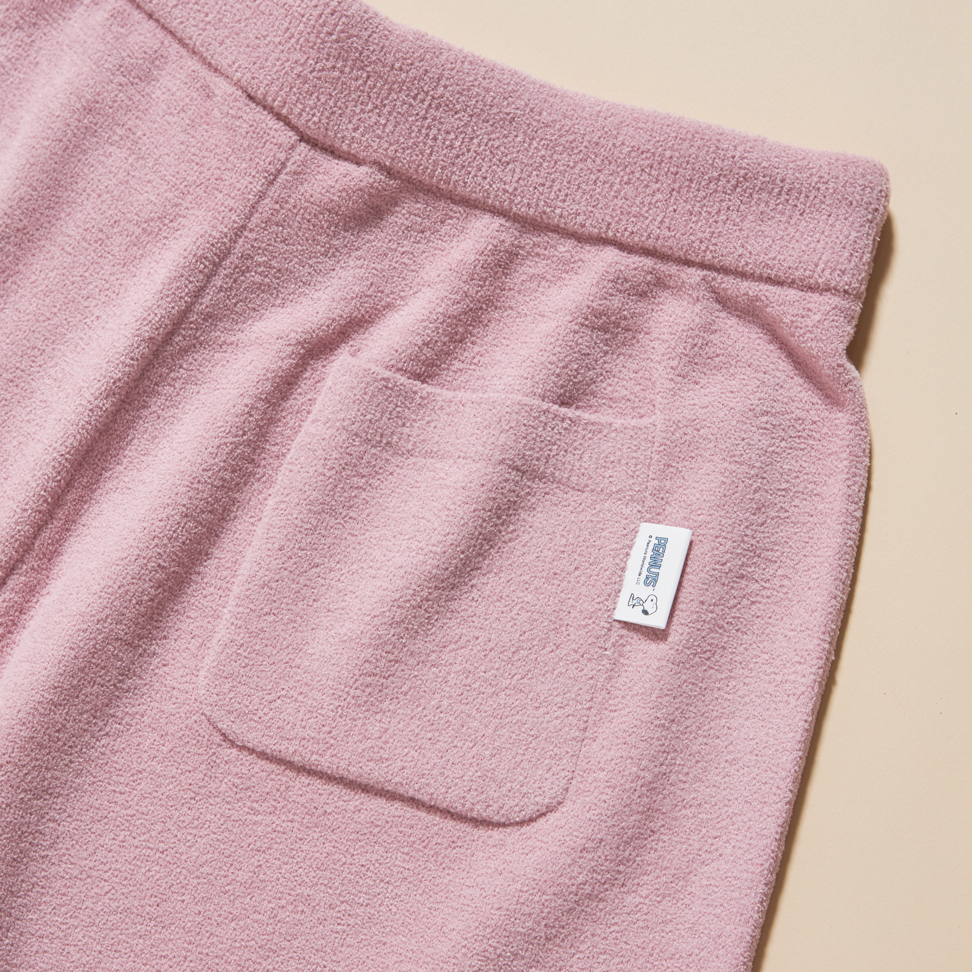 【WOMEN】【PEANUTS】スヌーピーJQDプルオーバー&ショートパンツ