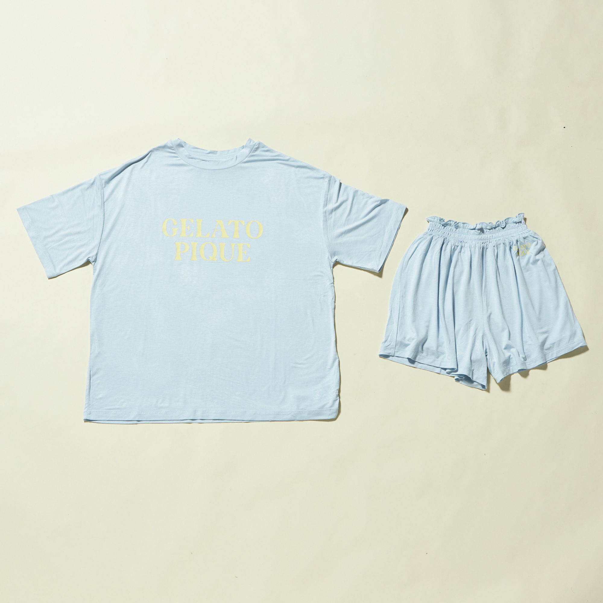 【WOMEN】カラフルレーヨンロゴTシャツ＆ショートパンツセット｜接触冷感