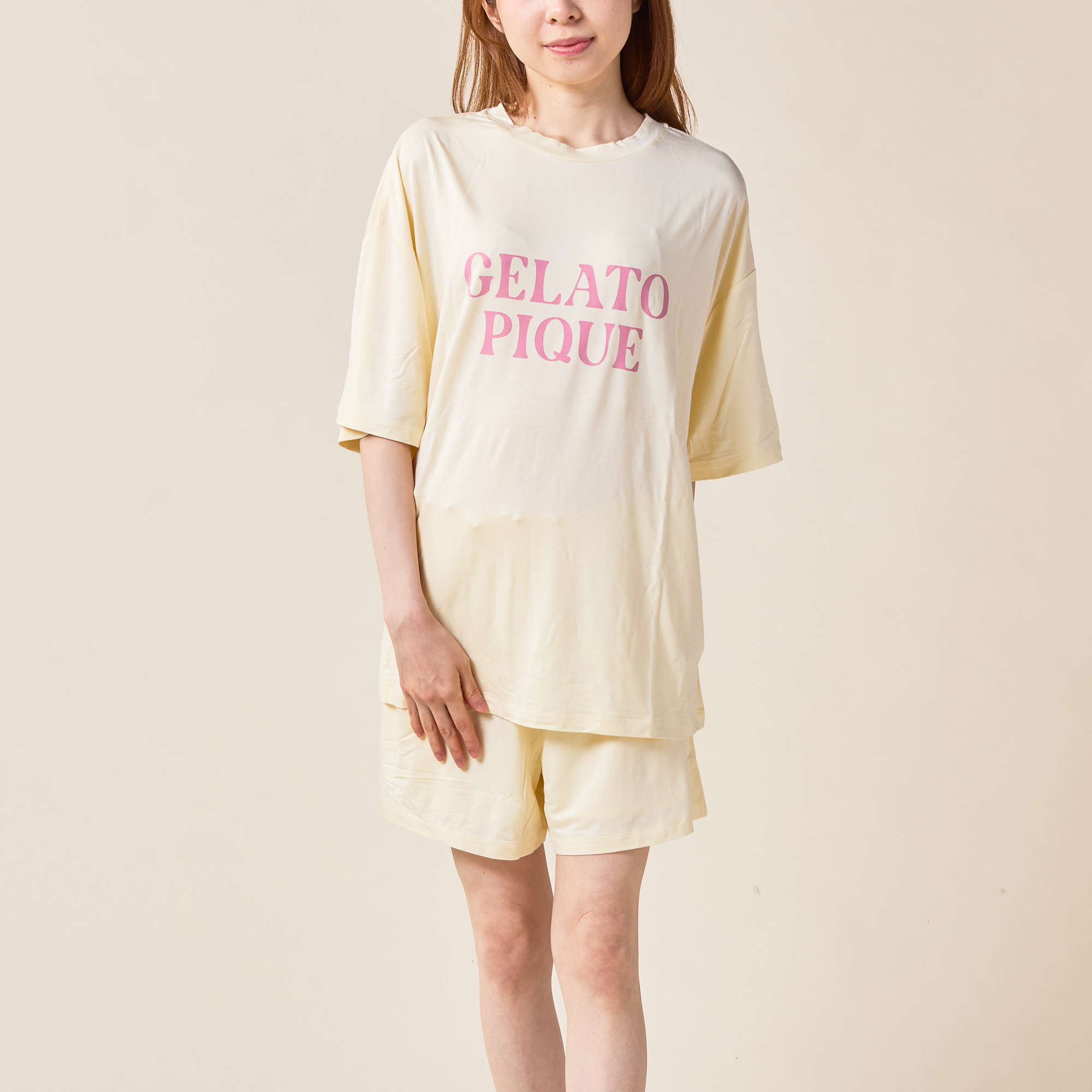 【WOMEN】カラフルレーヨンロゴTシャツ＆ショートパンツセット｜接触冷感