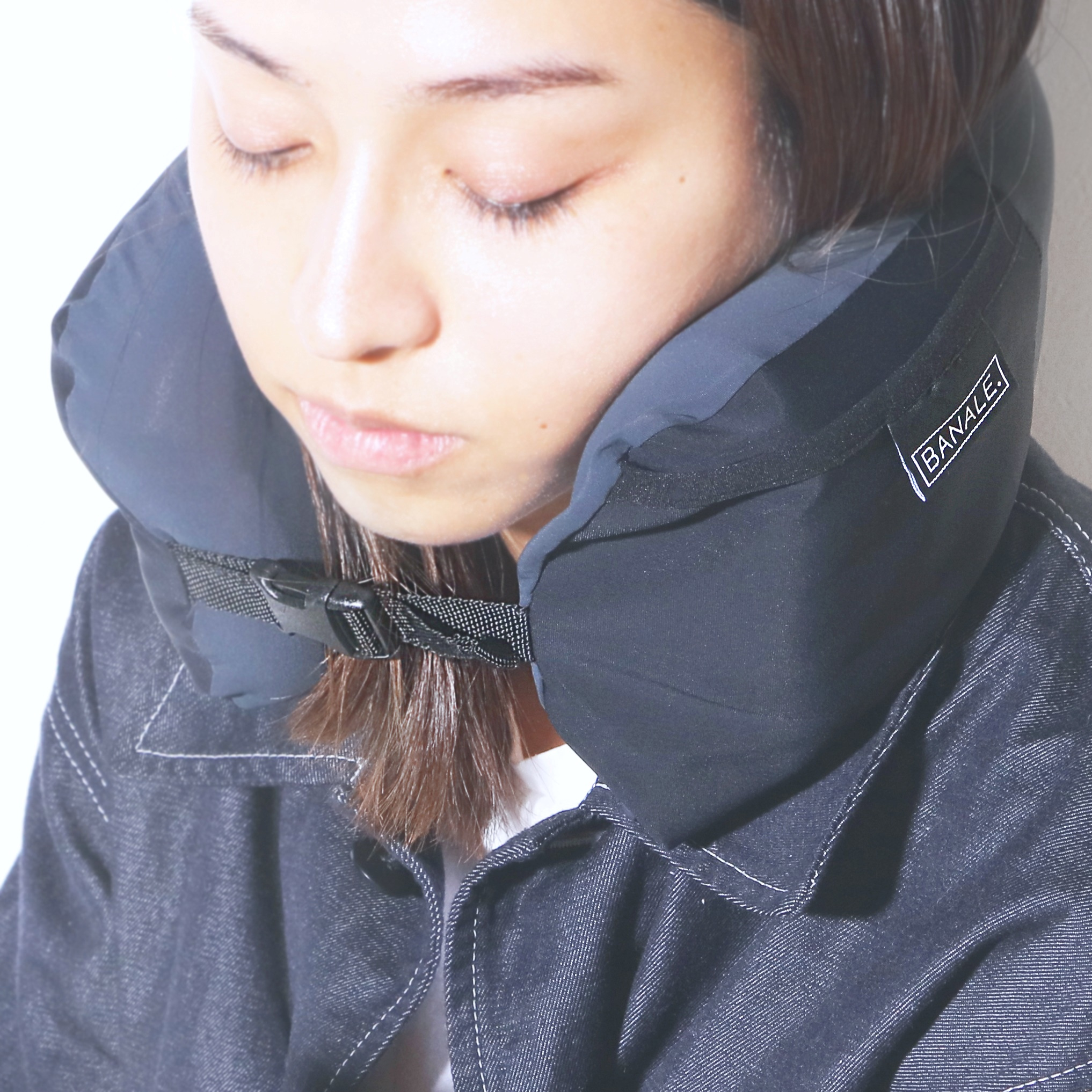 BANALE NECK PILLOW