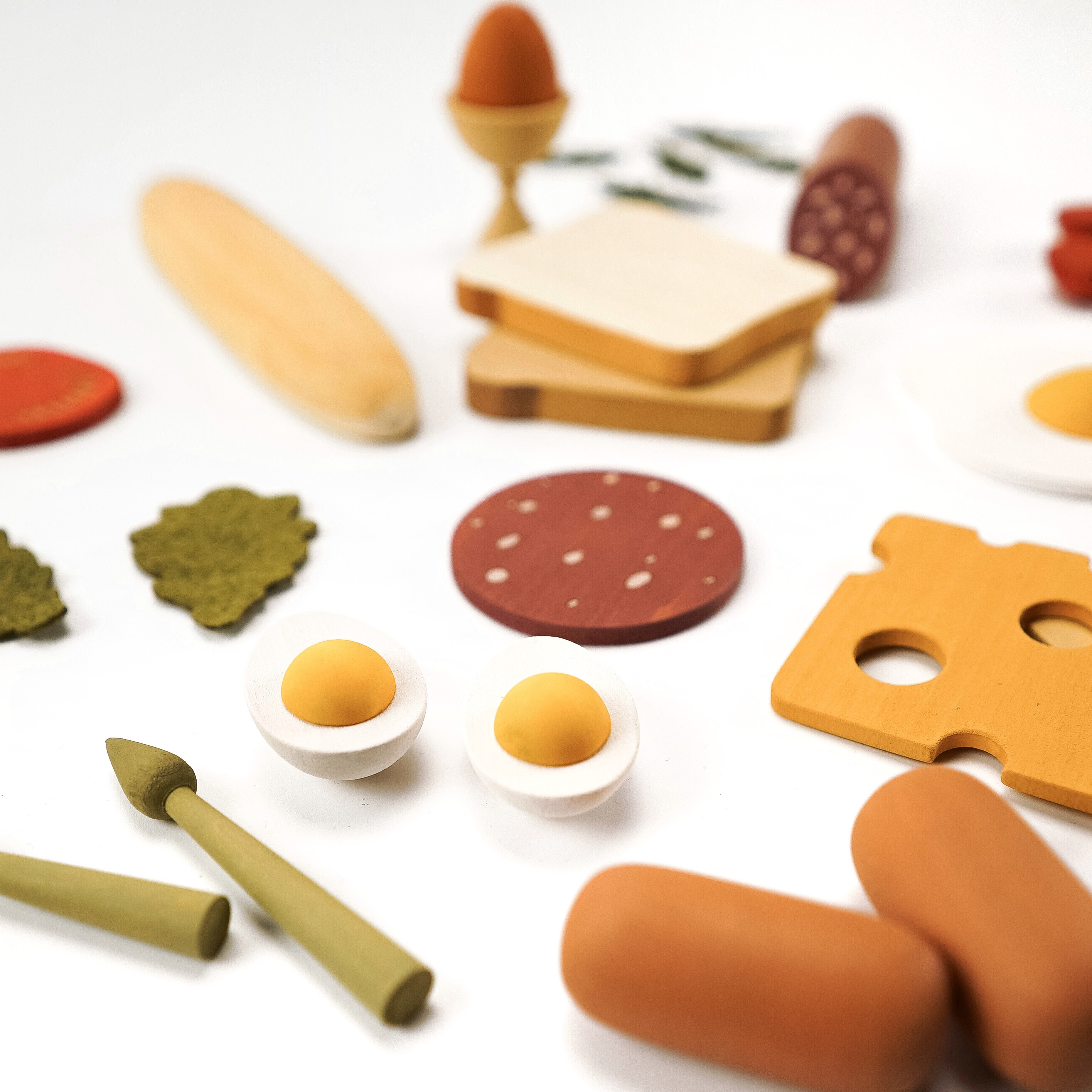 WOODEN PLAY FOOD SET / BREAKFAST