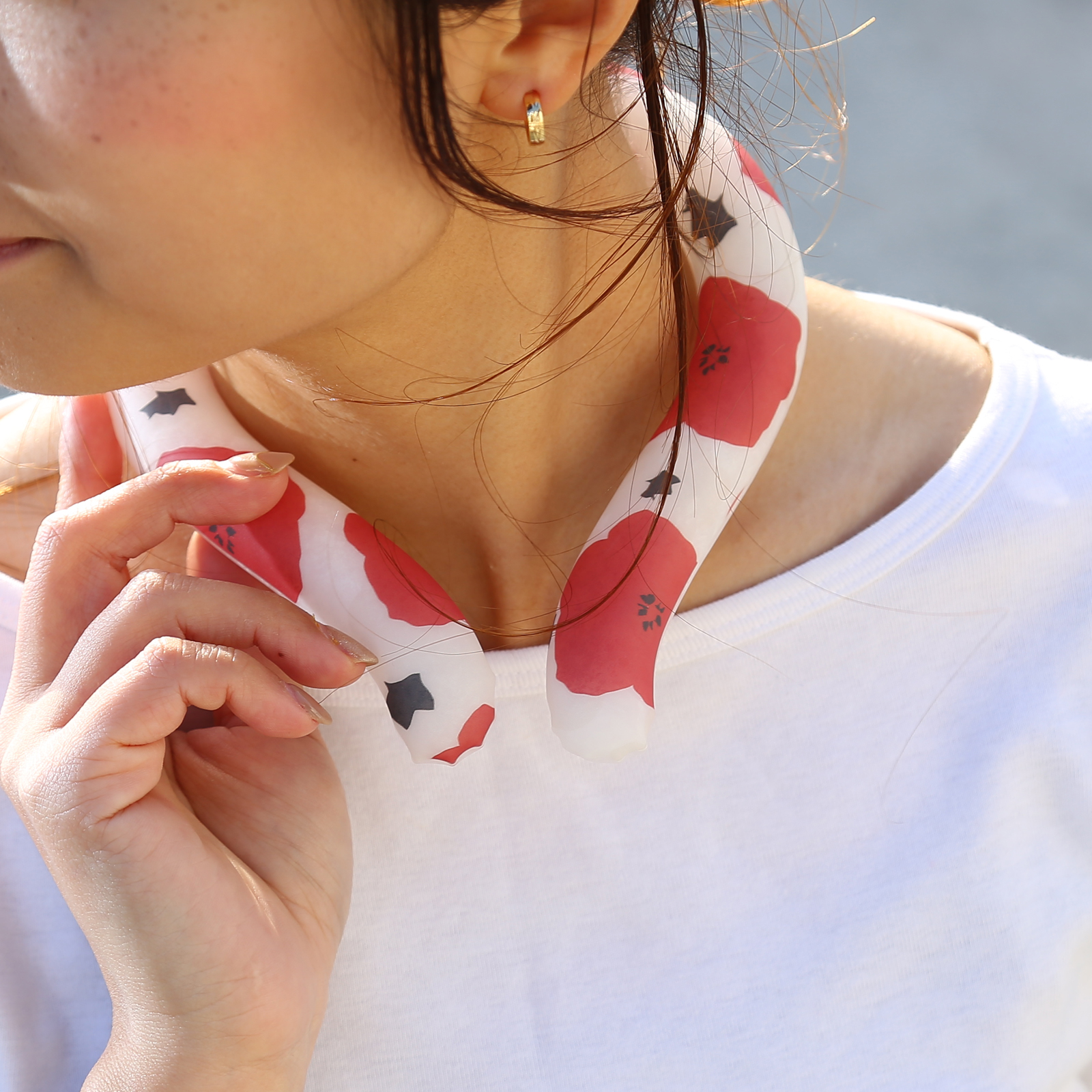 アクセサリー感覚でつけるクールリング