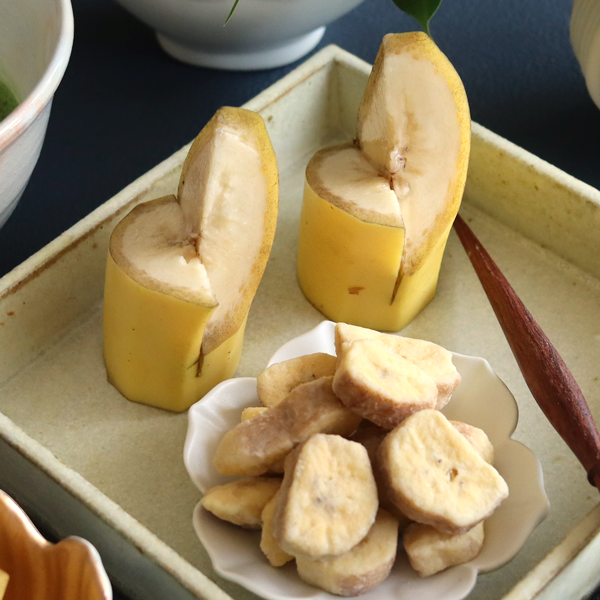 【母の日限定】カーネーションアレンジメントと選べるスイーツセット