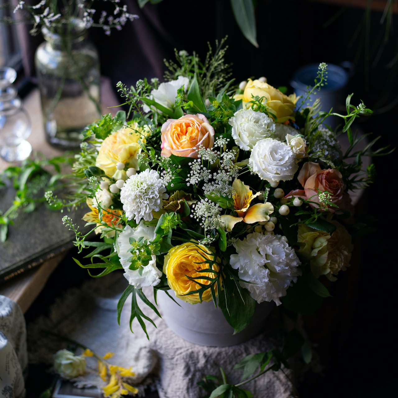 【母の日ギフト2024】Mother's Day Arrangement -WARM-