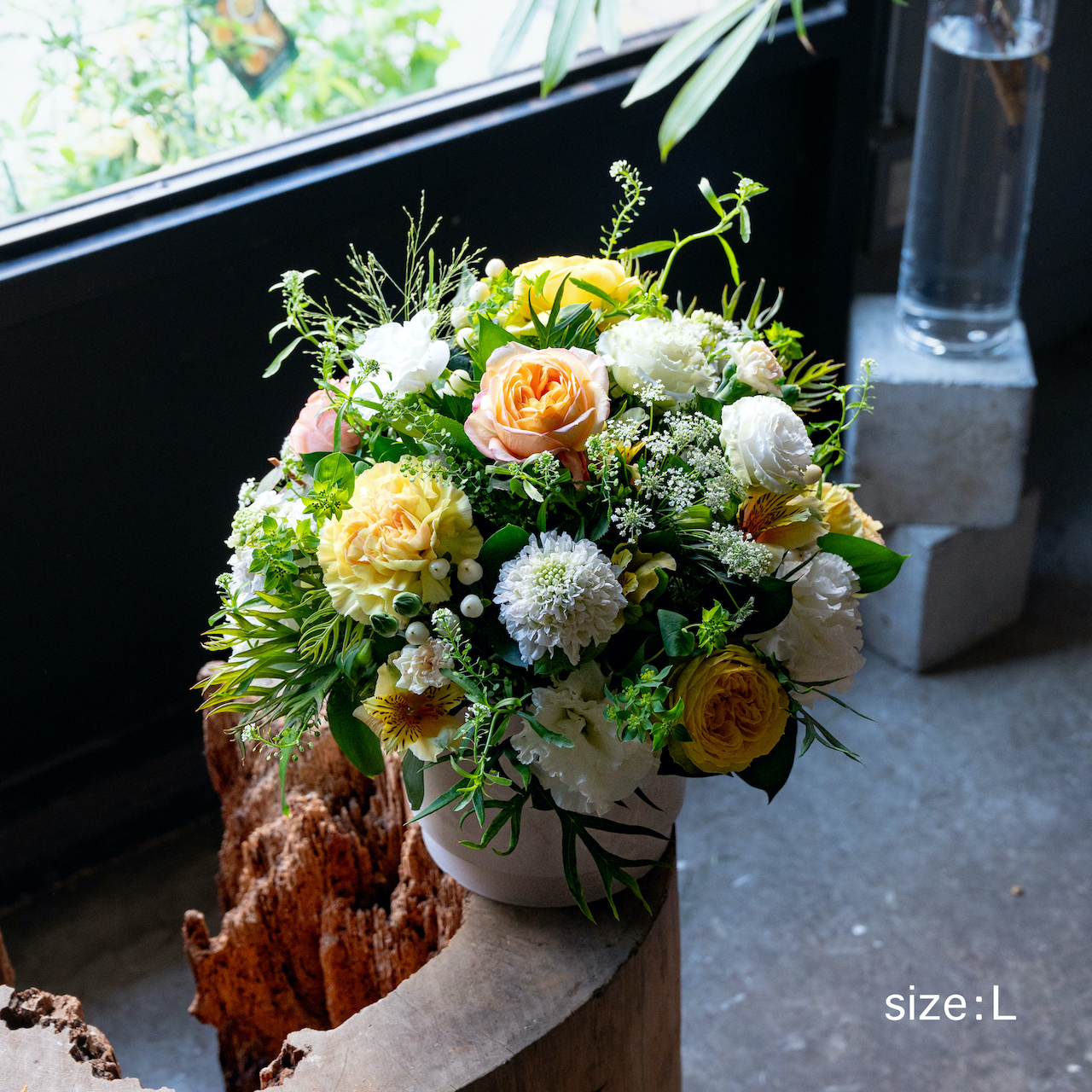 【母の日ギフト2024】Mother's Day Arrangement -WARM-