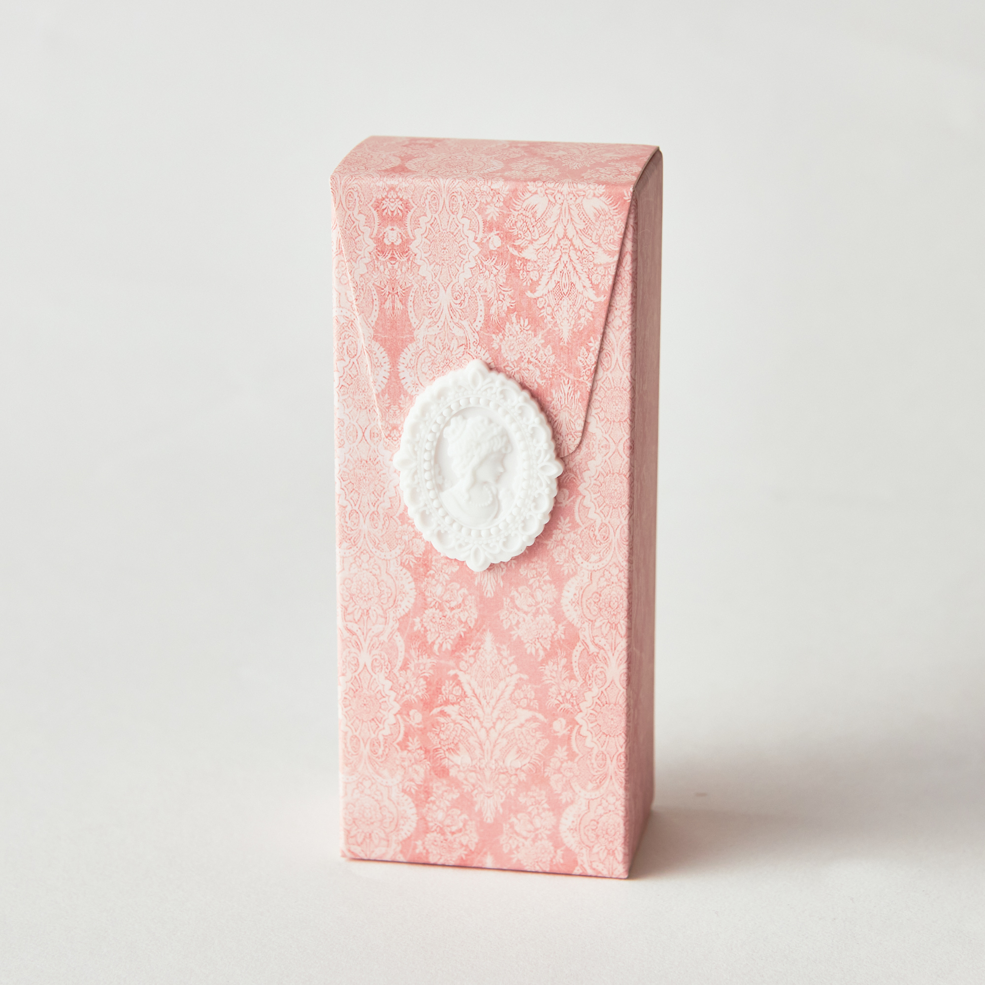 【お湯オフOKネイル】女王のカメオネイルカラー