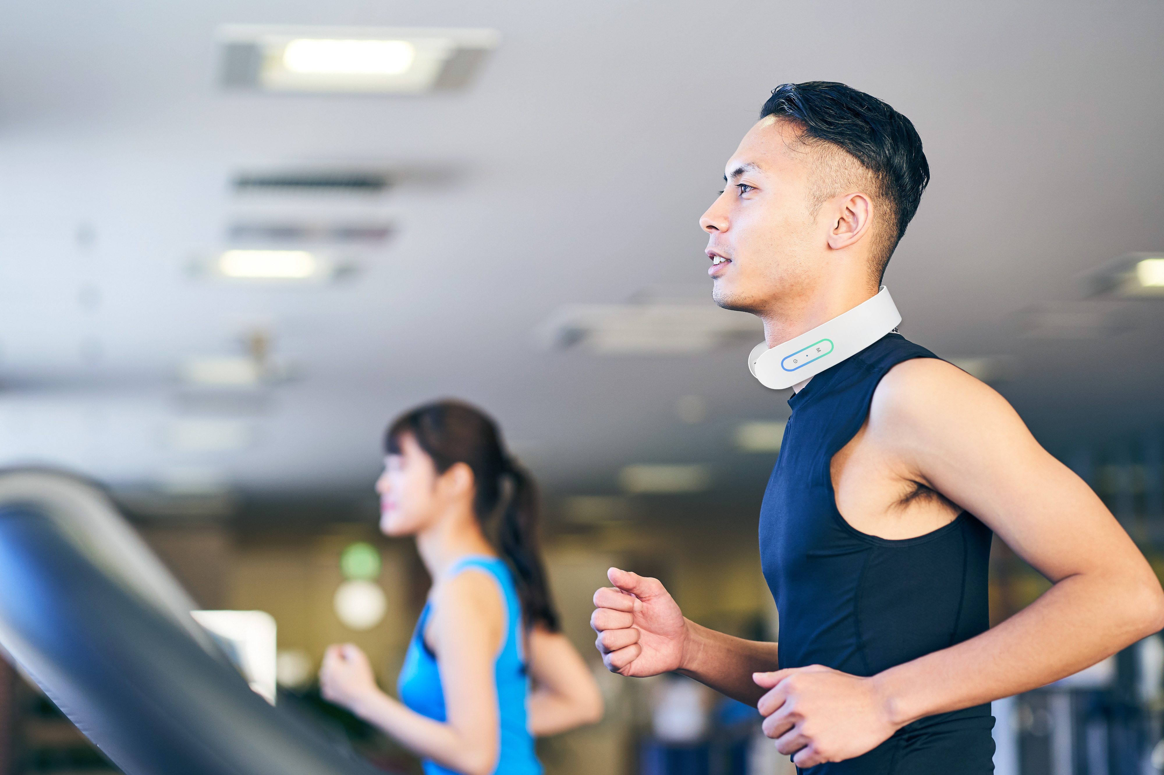 【母の日限定BOX付き】癒しの時間を贈る！選べるお花のチョコとネックケアのセット