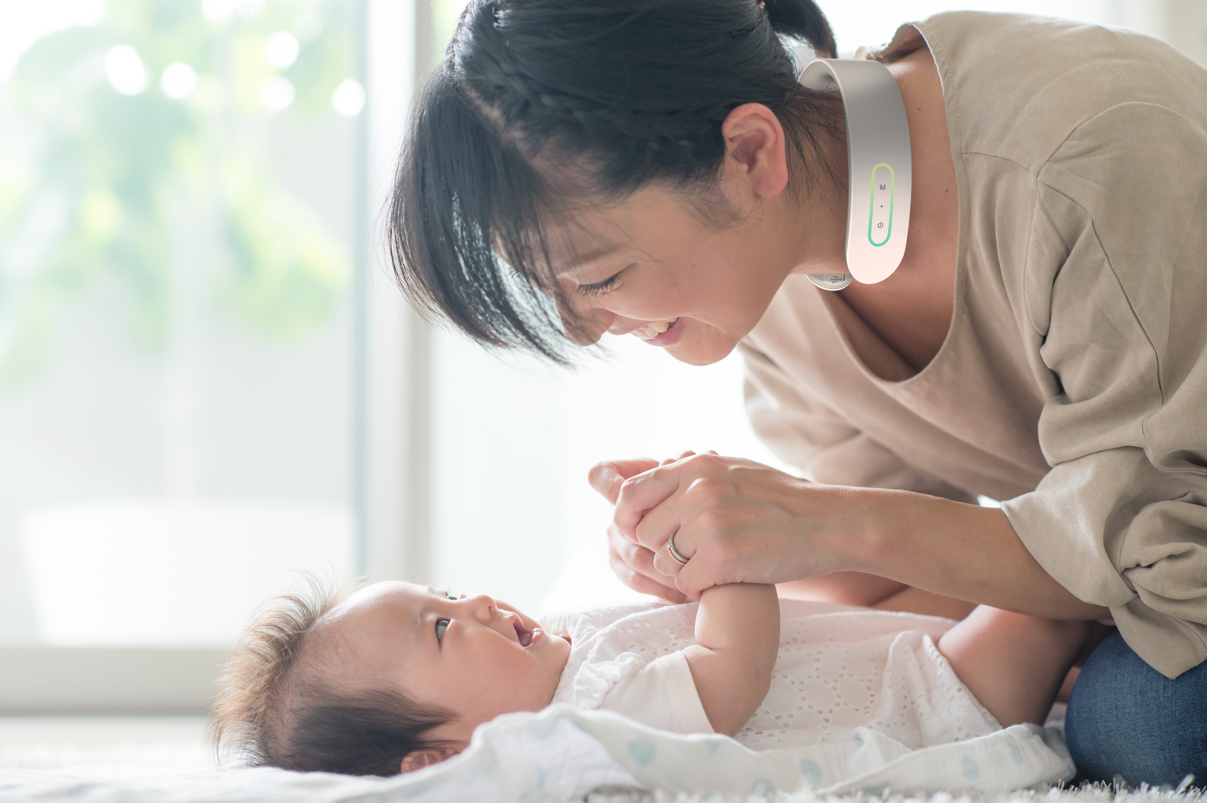 【母の日限定BOX付き】癒しの時間を贈る！選べるお花のチョコとネックケアのセット