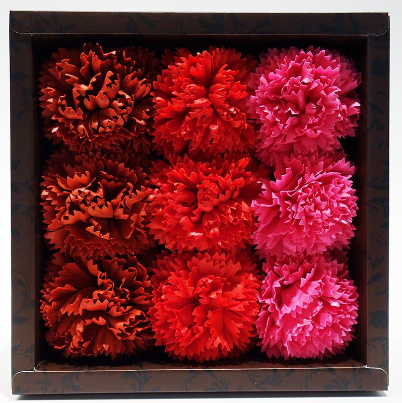 【ギフトBOX付き】カーネーション入浴剤と甘いスイーツのセット