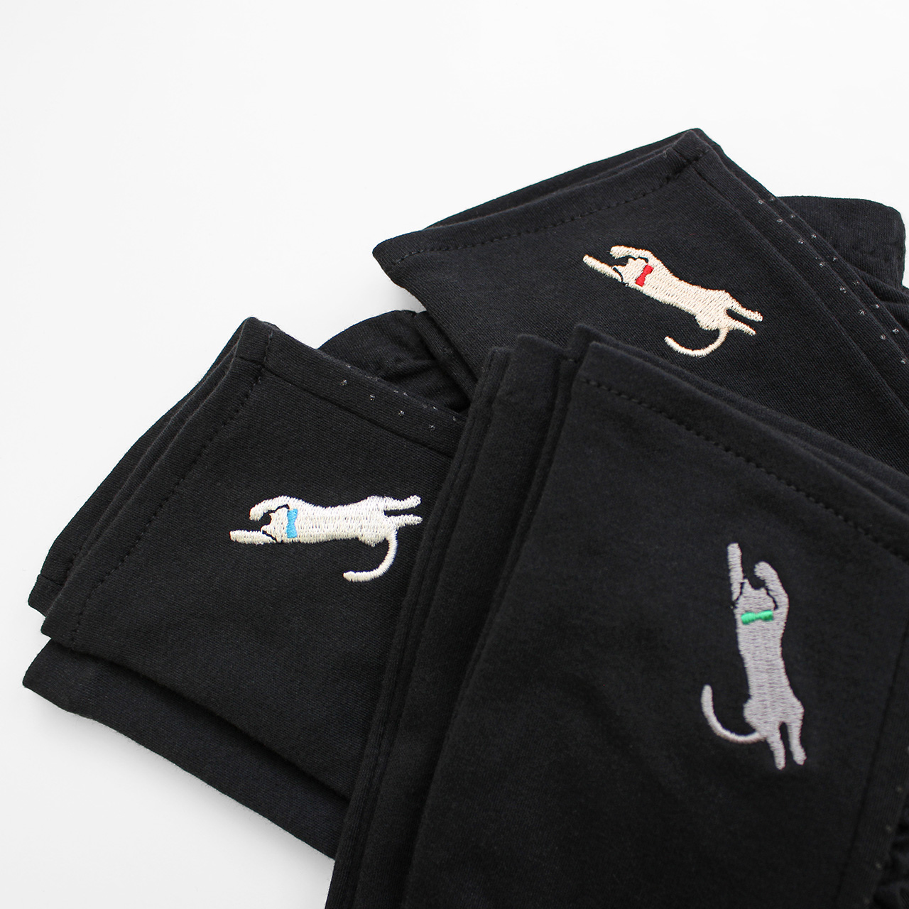 【WOMEN】おひるねねこ刺繍UVグローブ