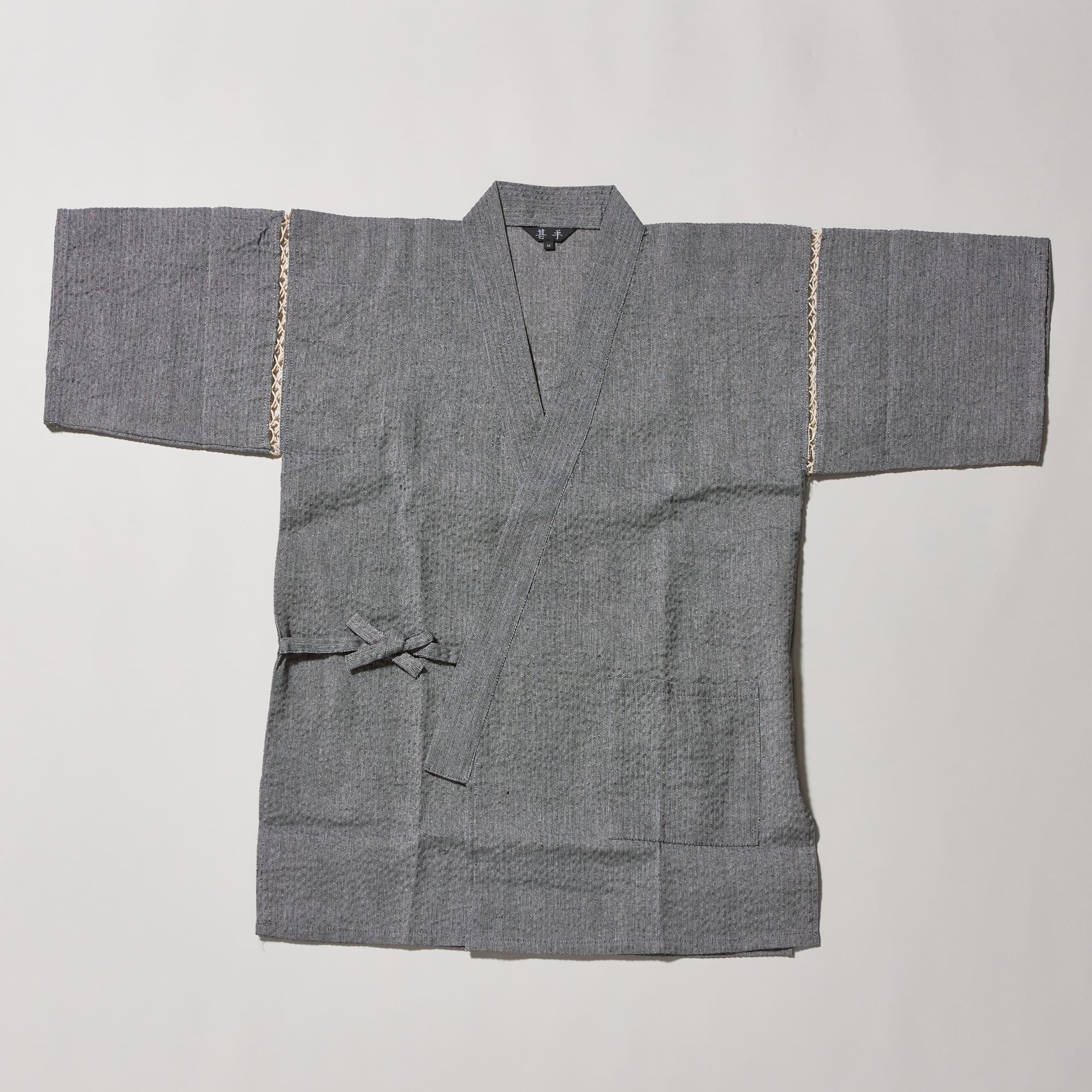 【夏の男性ギフトの定番】名入れ甚平 竹カゴギフトセット