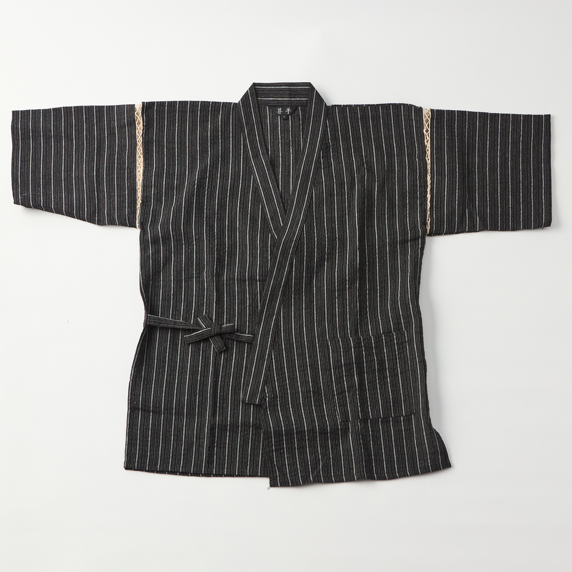 【夏の男性ギフトの定番】名入れ甚平 竹カゴギフトセット