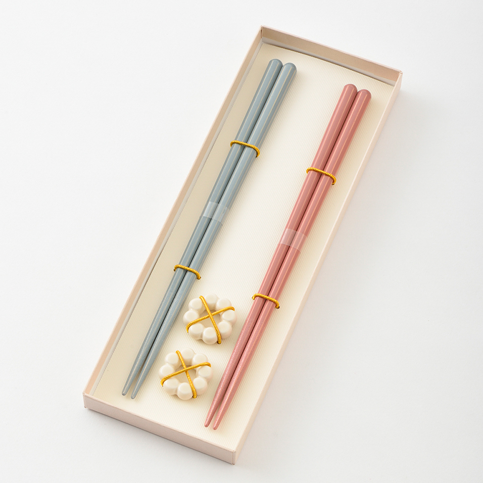 選べるカタログギフト “Wedding”とBRUNOペア箸セット