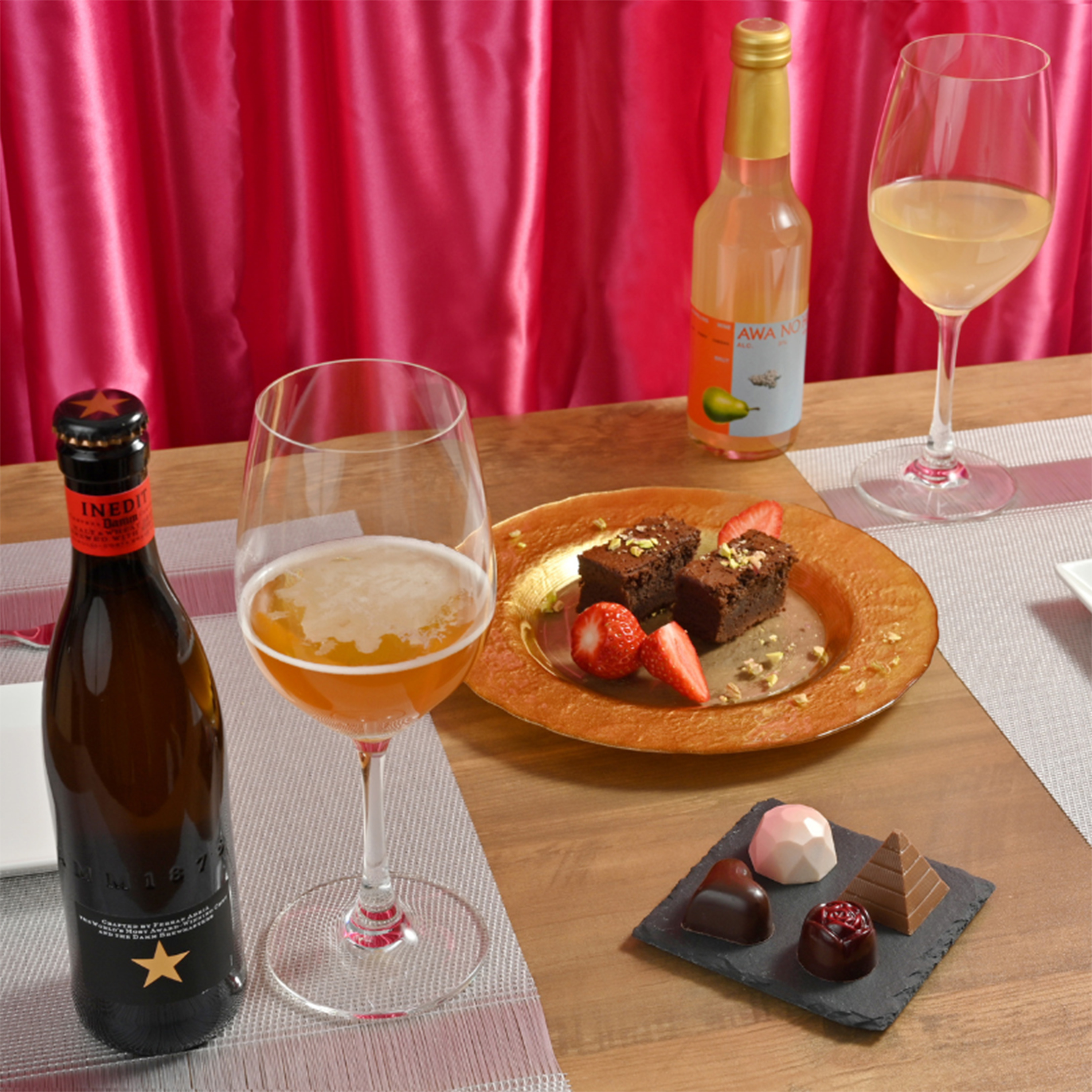 ミシュラン愛⽤ビールと洋ナシをつかったスパークリングの飲み⽐べセット