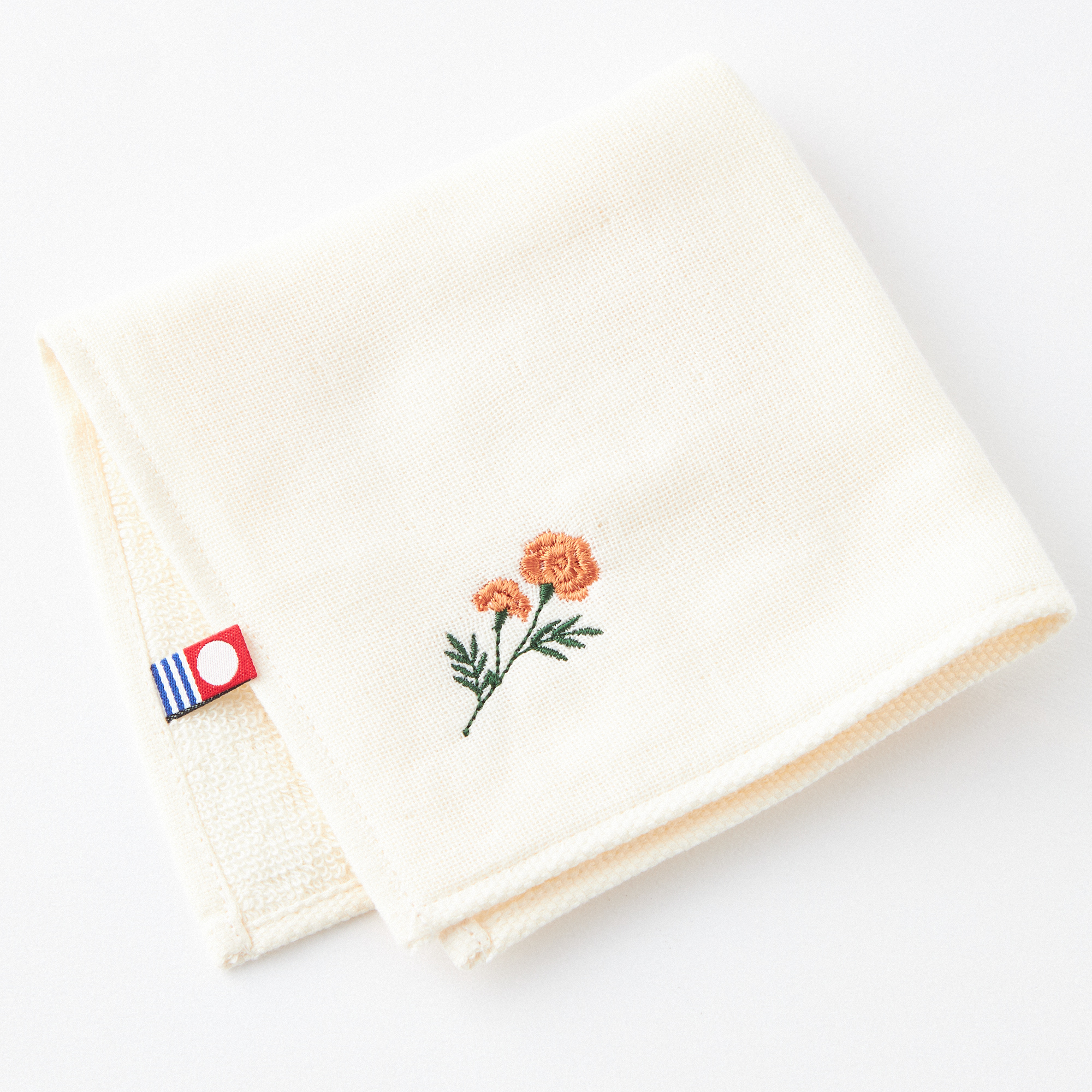 誕生日プレゼントに！ケーキマグ&選べる紅茶と名入れもできる今治タオル花刺繍&無地ハンカチセット