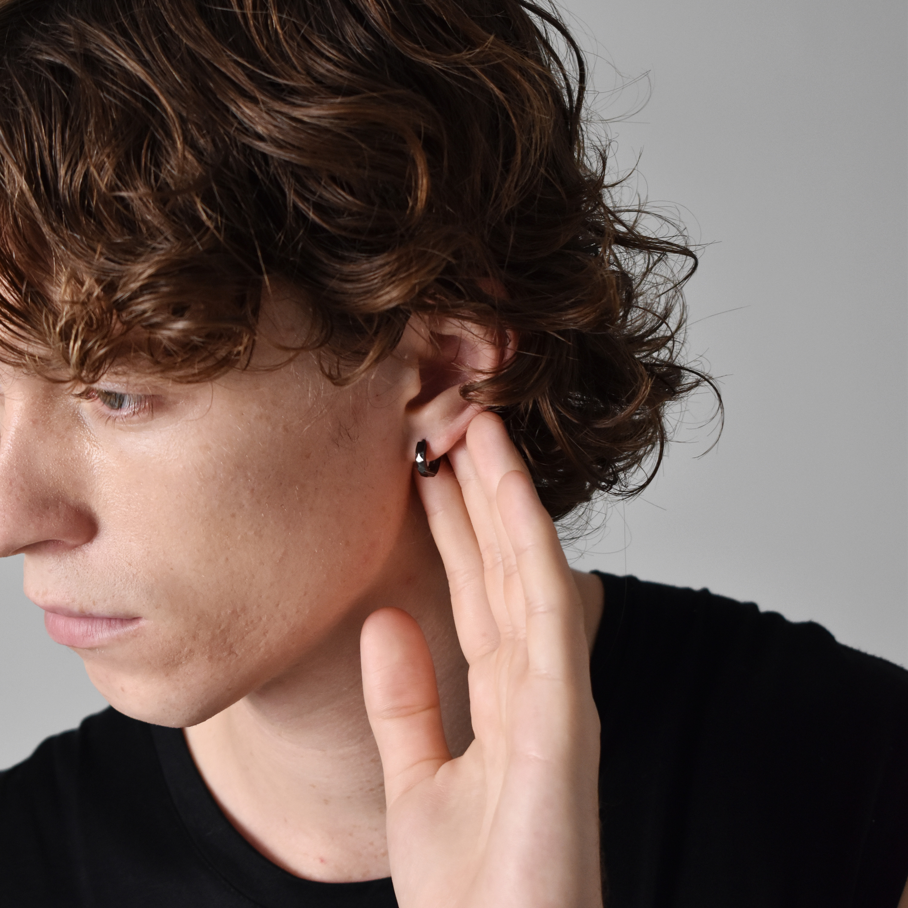 【選べる3色】カッティングフープピアス【片耳用／金属アレルギー対応】