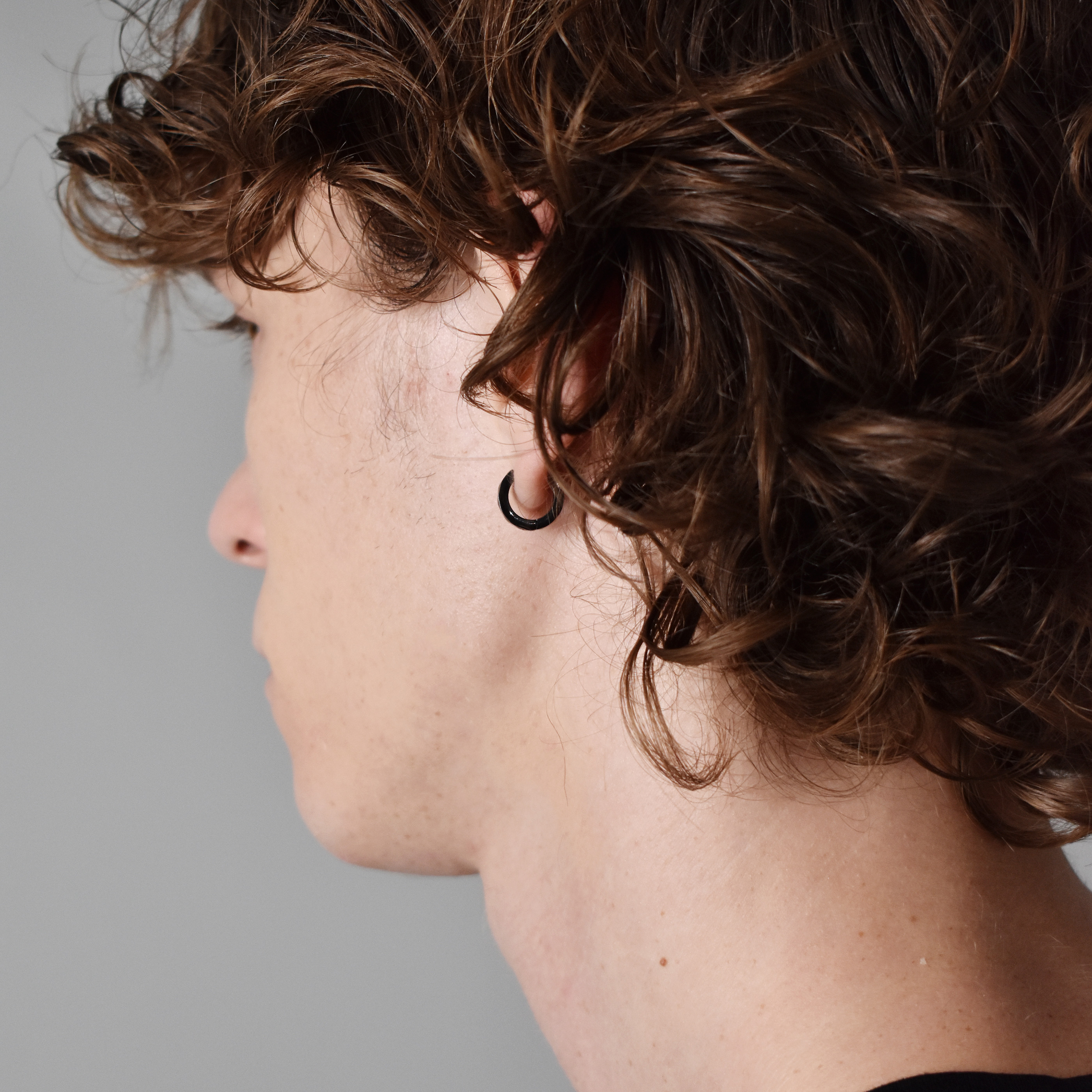 【選べる3色】カッティングフープピアス【片耳用／金属アレルギー対応】