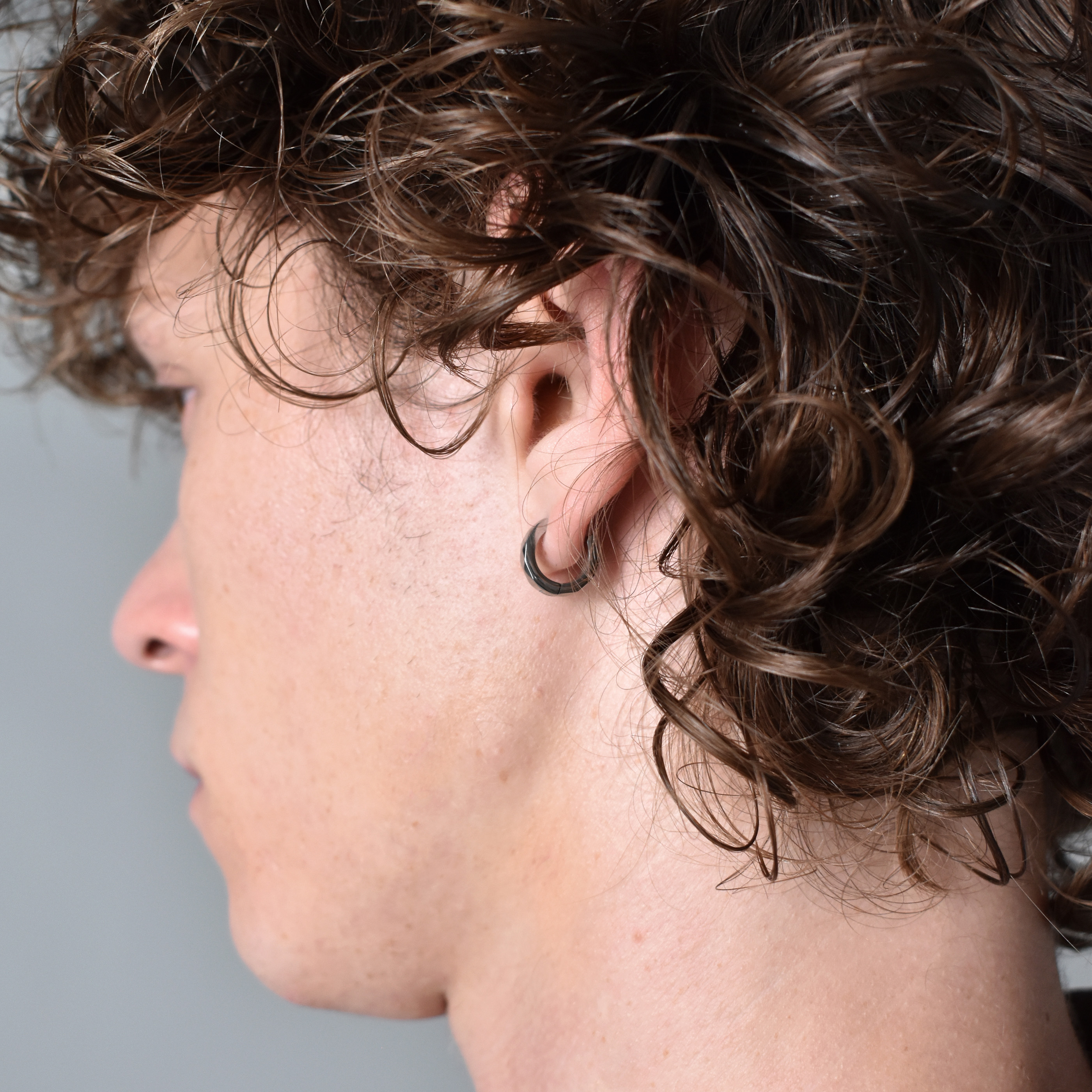 【選べる3色】カッティングフープピアス【片耳用／金属アレルギー対応】